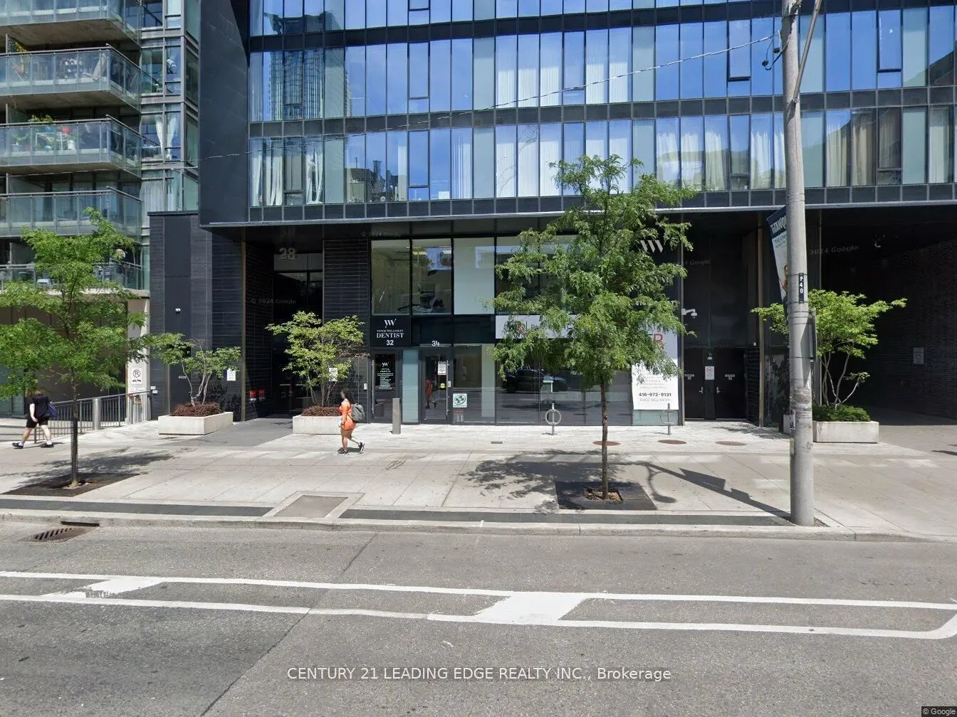 28 Wellesley Street E, #405