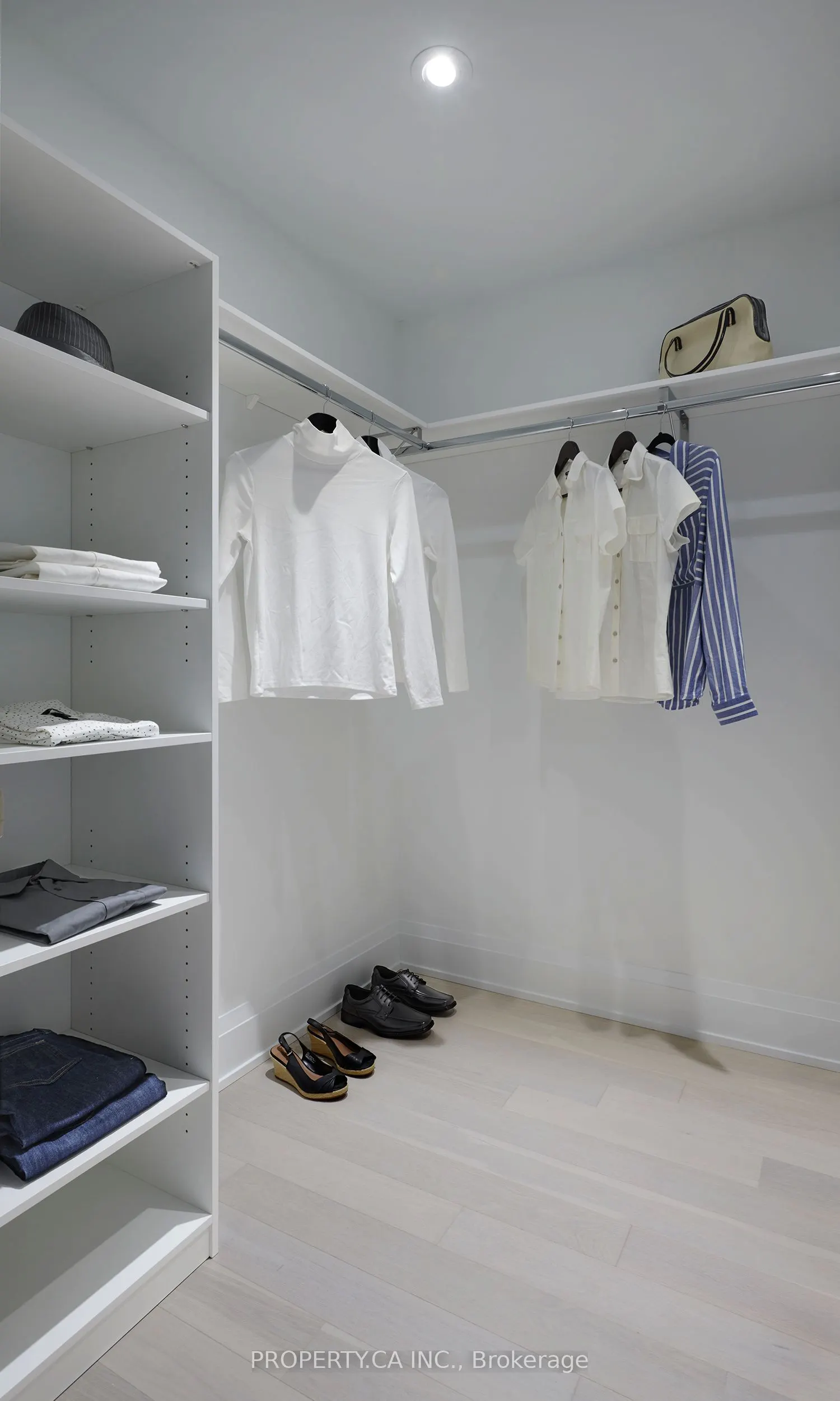 470 Front Street W, #2205