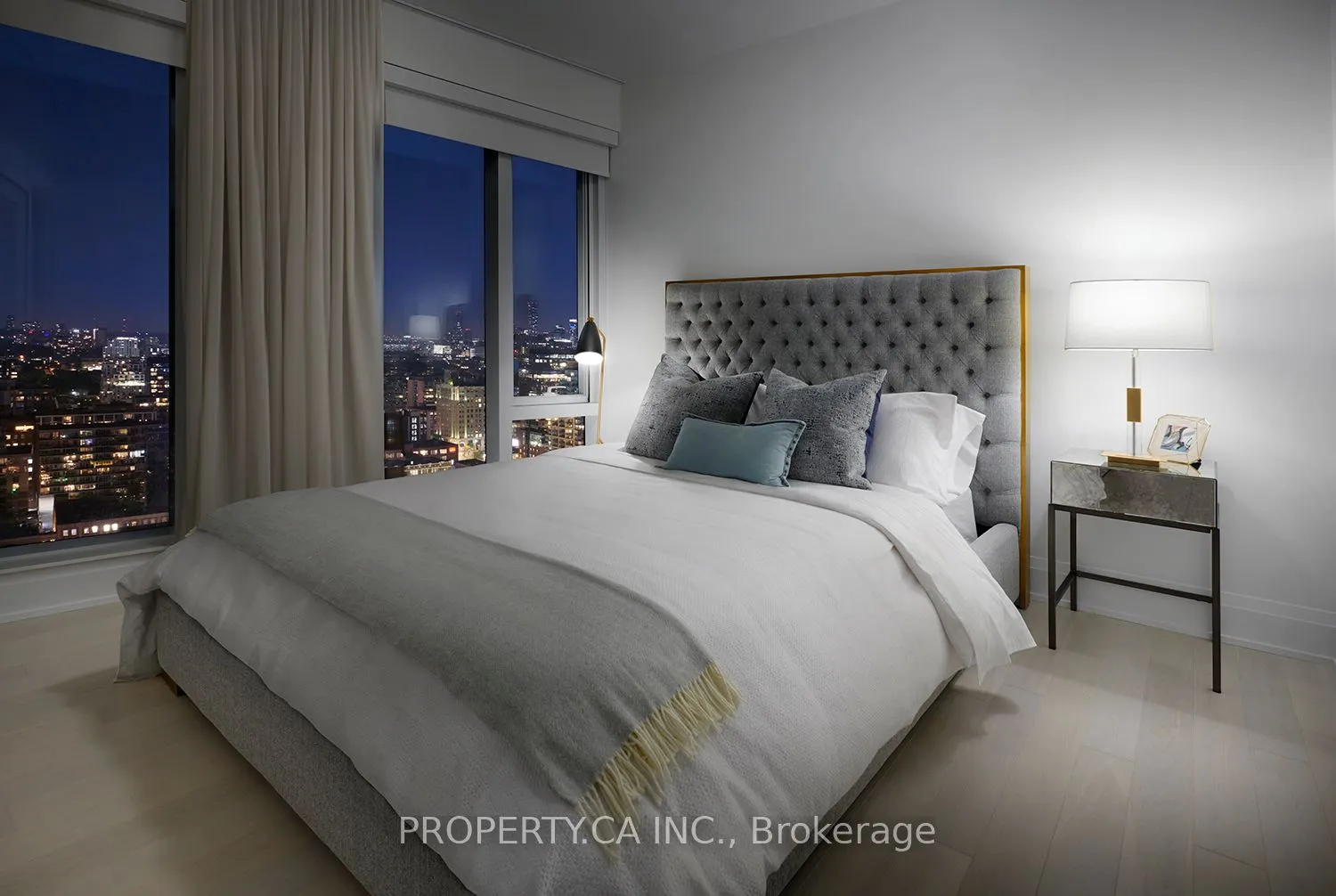 470 Front Street W, #2205