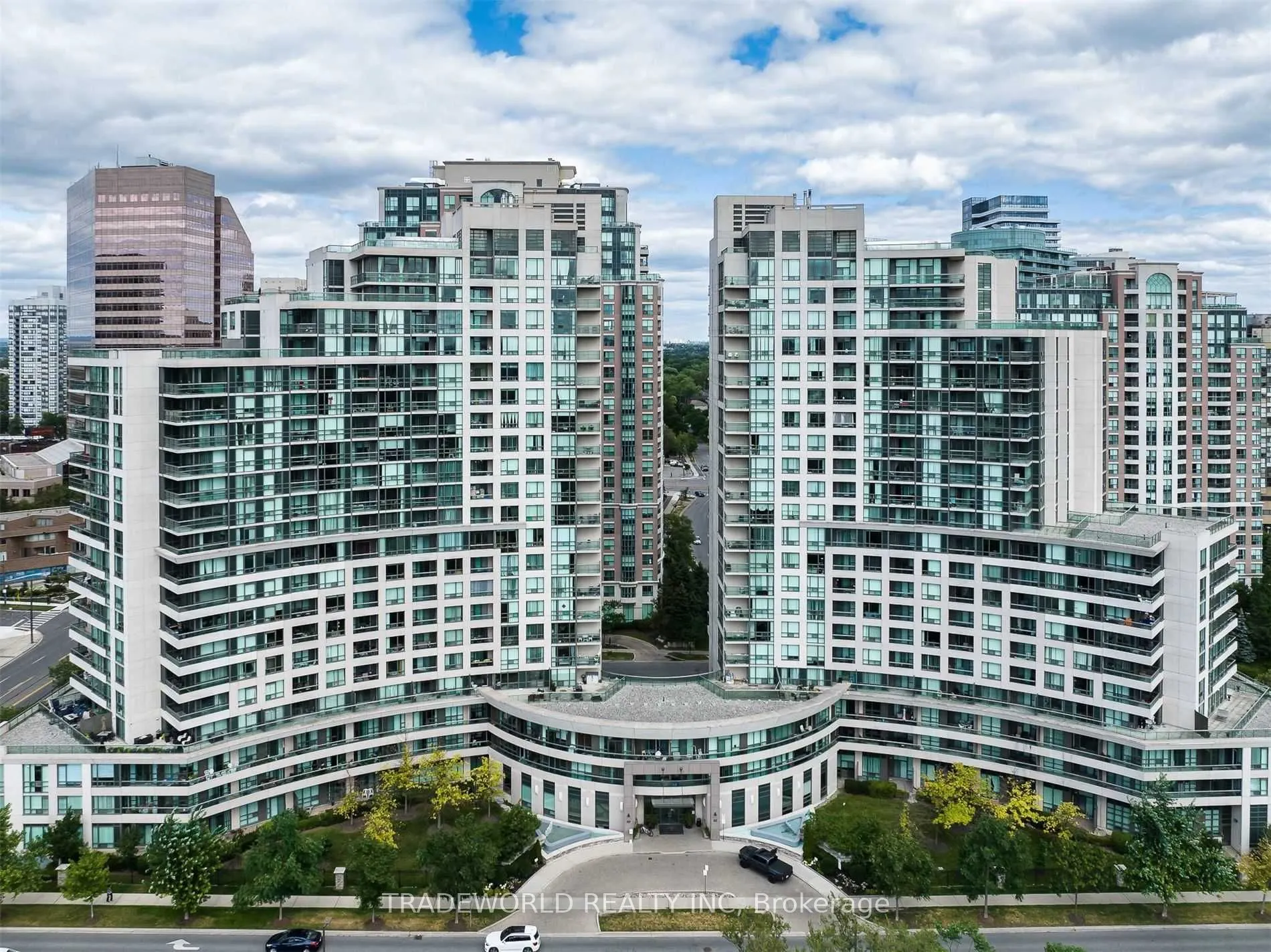 509 Beecroft Road, #603