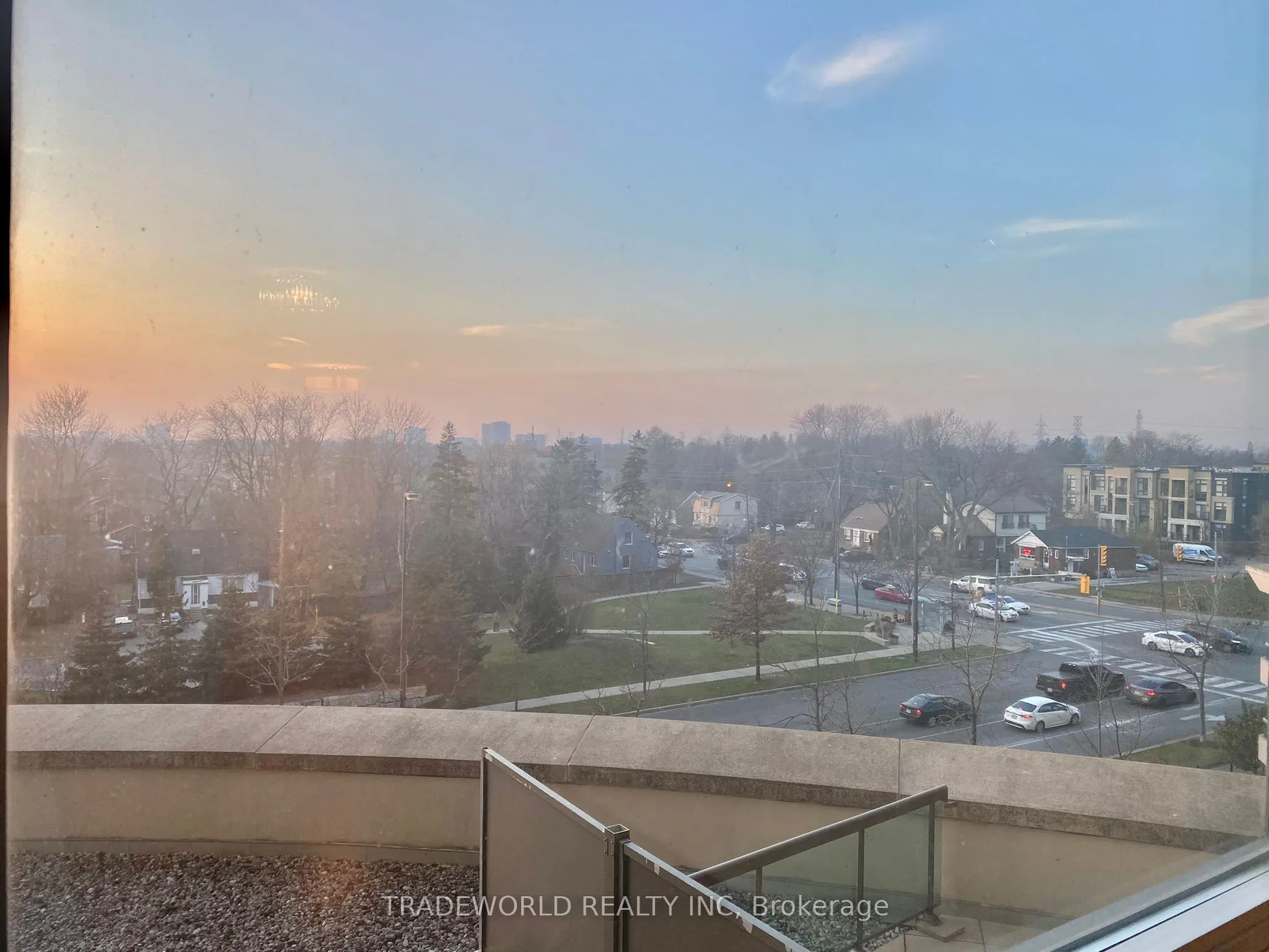 509 Beecroft Road, #603