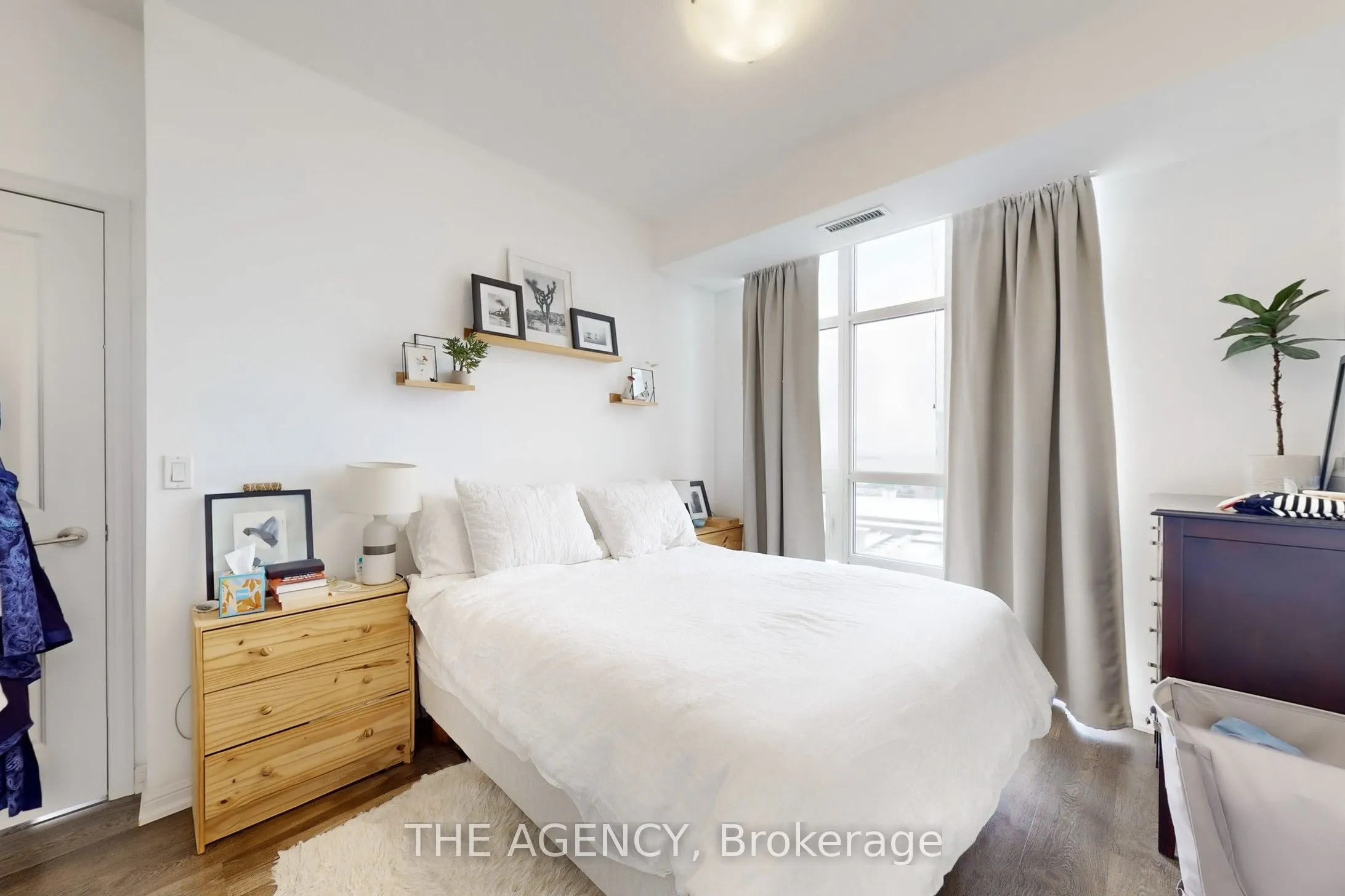 85 E Liberty Street, #1906