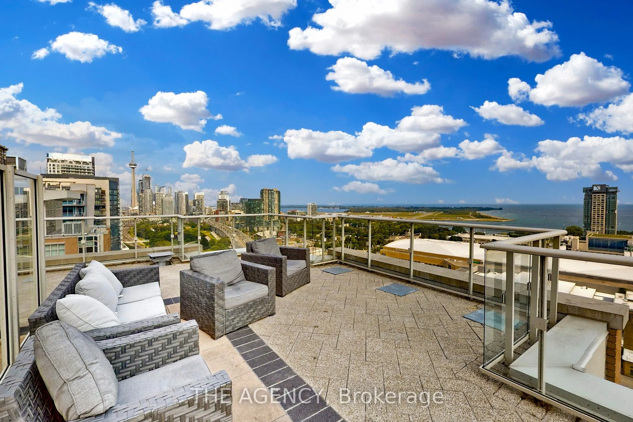 85 E Liberty Street, #1906