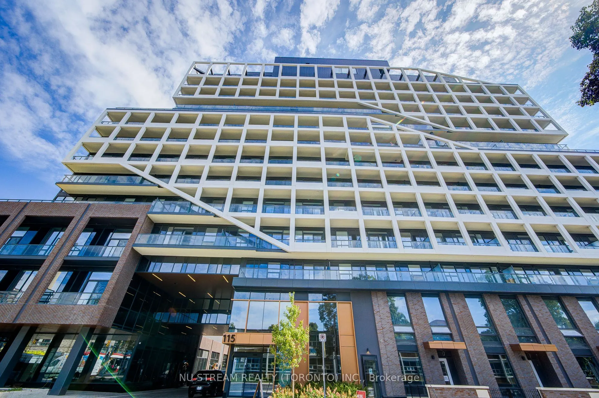 115 Denison Avenue, #509