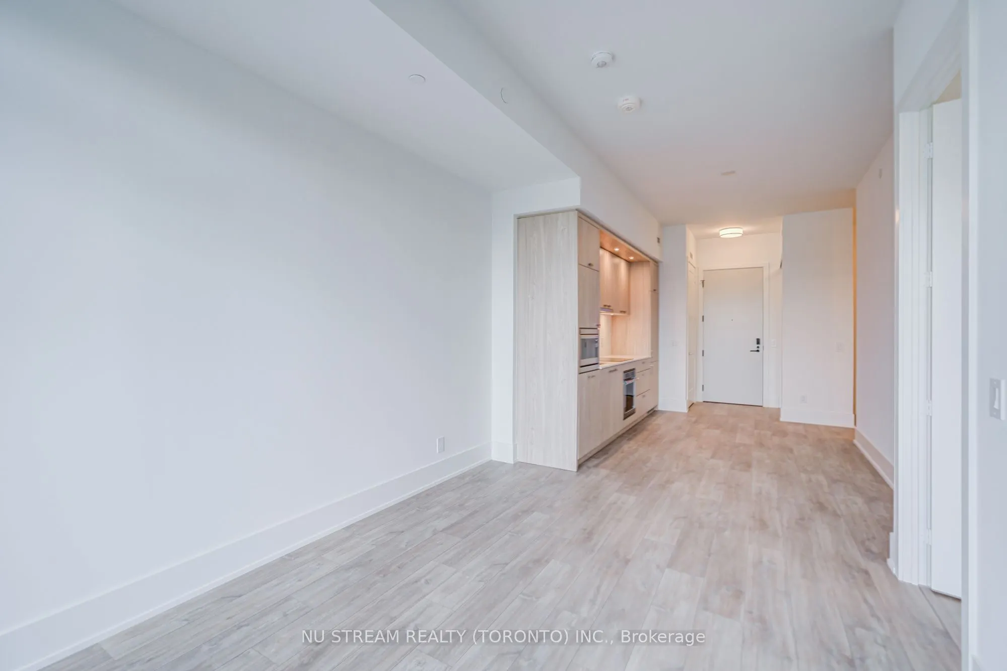 115 Denison Avenue, #509