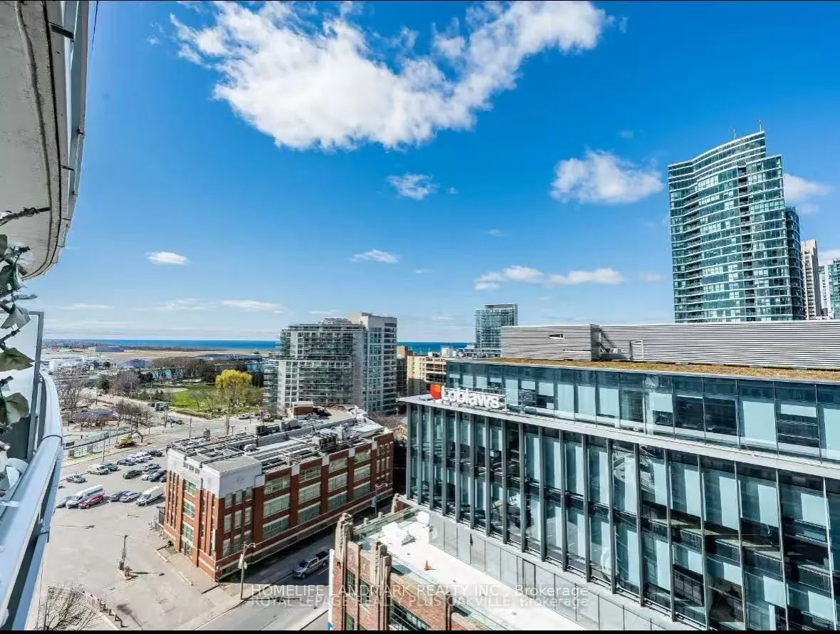 38 Dan Leckie Way, #1002