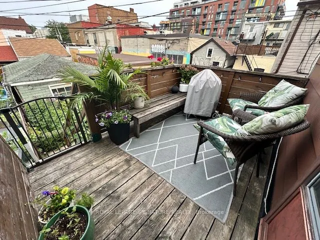 107 Lisgar Street, #Upper