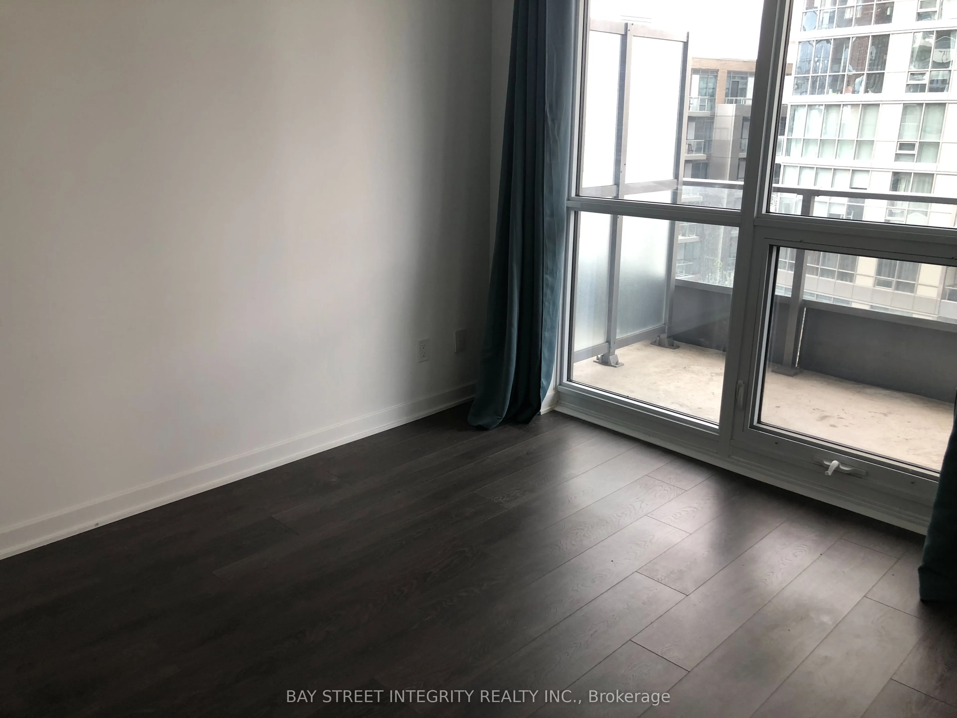 38 Forest Manor Road, #403