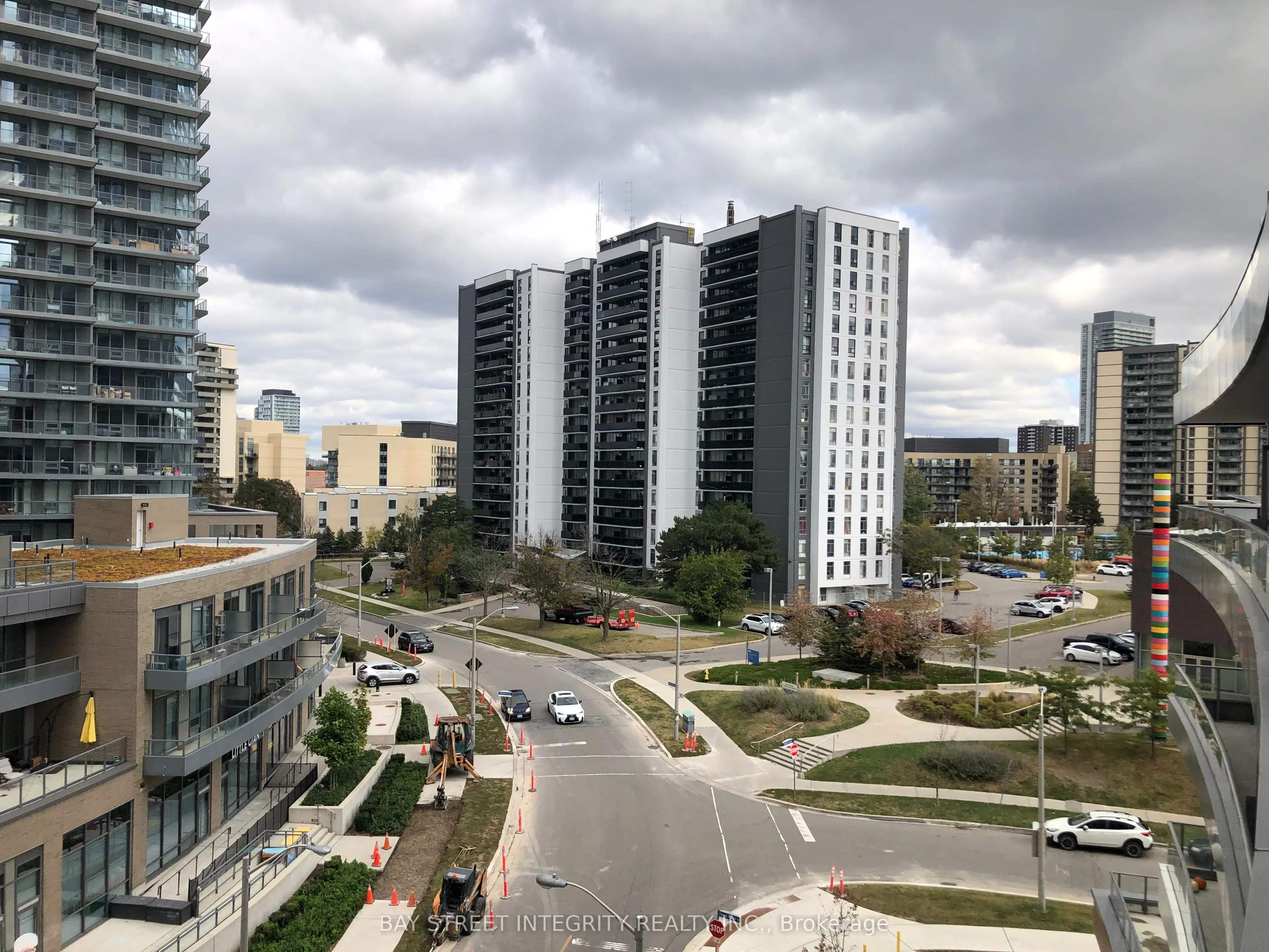 38 Forest Manor Road, #403