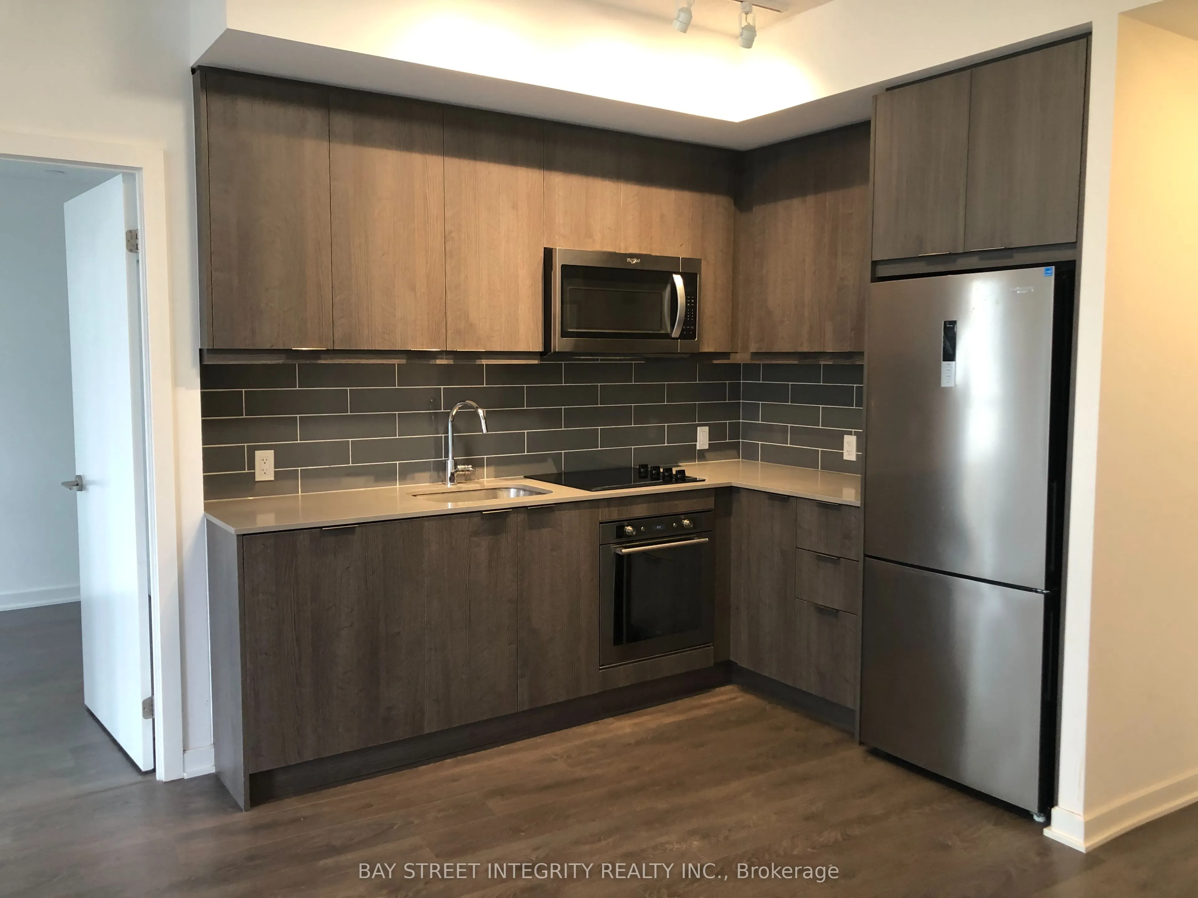 38 Forest Manor Road, #403
