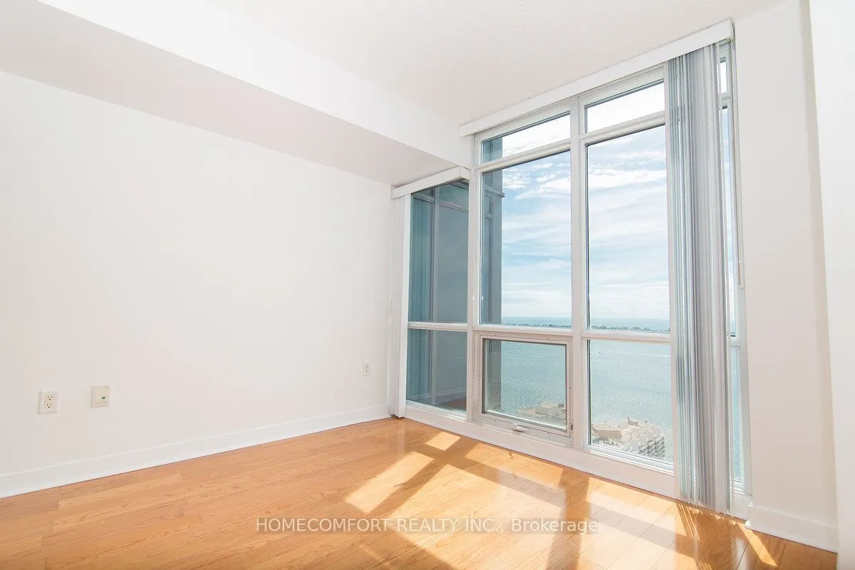 11 Brunel Court, #3911