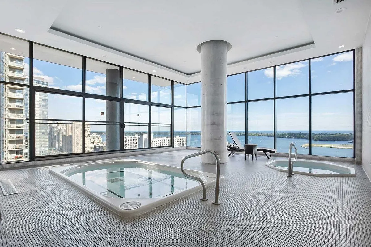 11 Brunel Court, #3911