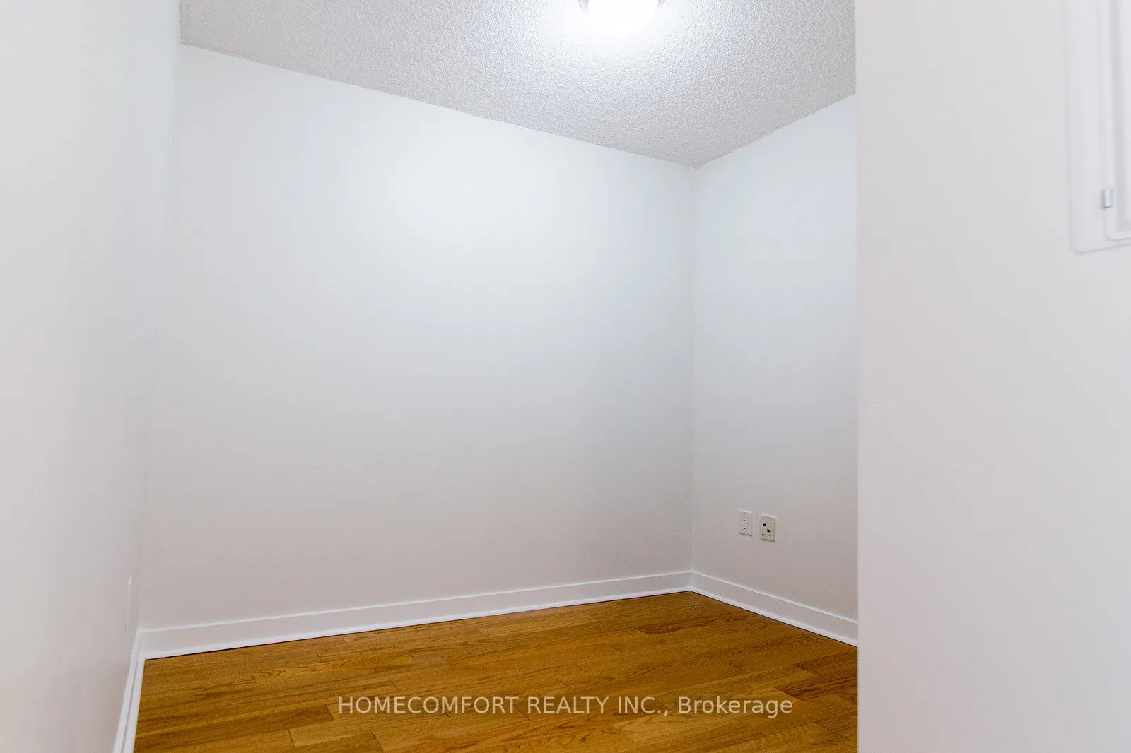 11 Brunel Court, #3911