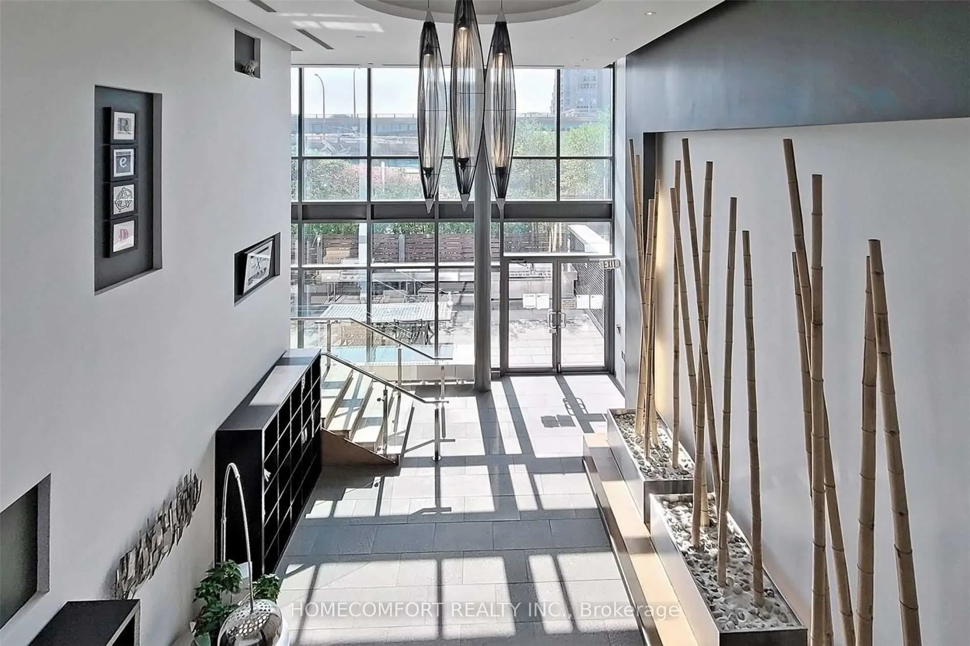 11 Brunel Court, #3911