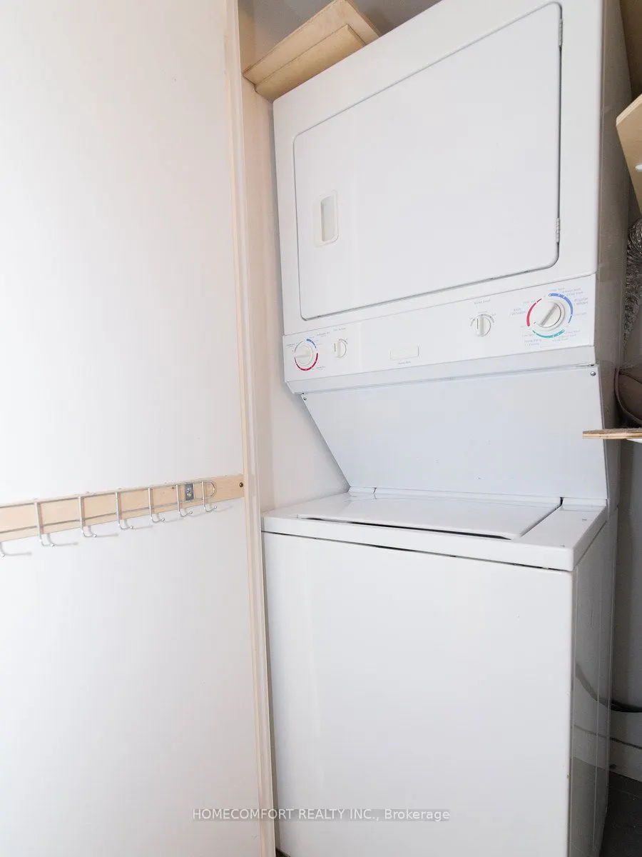 11 Brunel Court, #3911