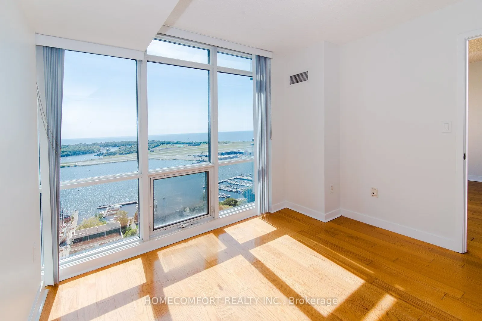 11 Brunel Court, #3911