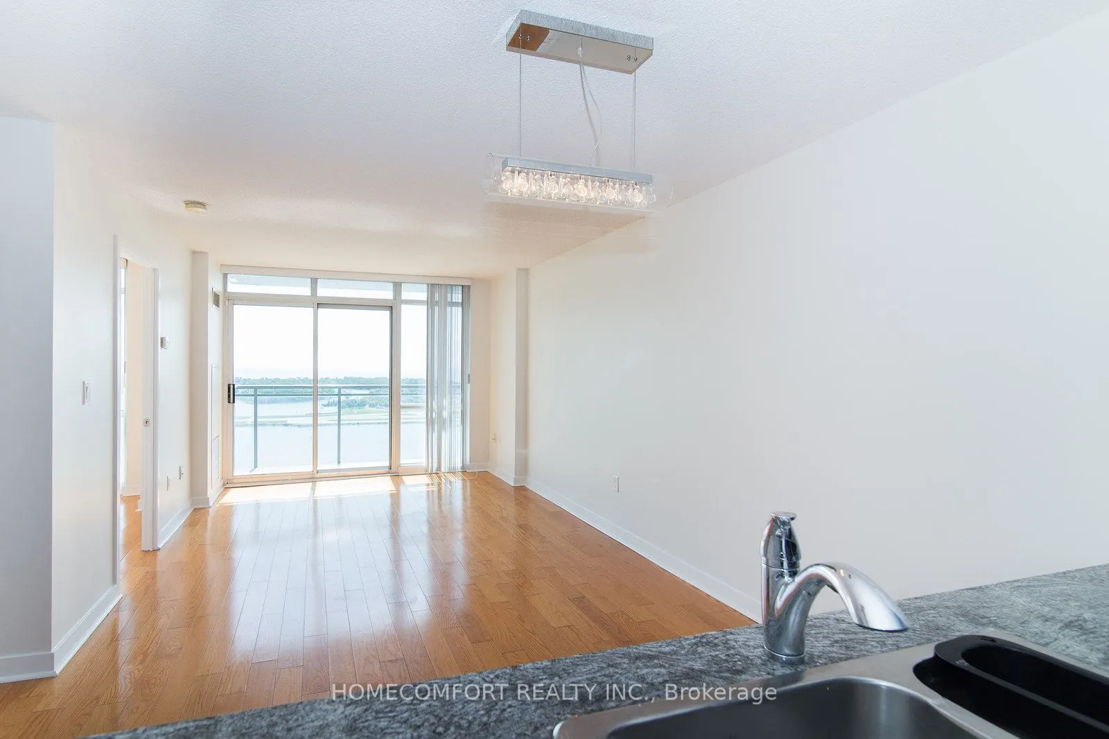 11 Brunel Court, #3911
