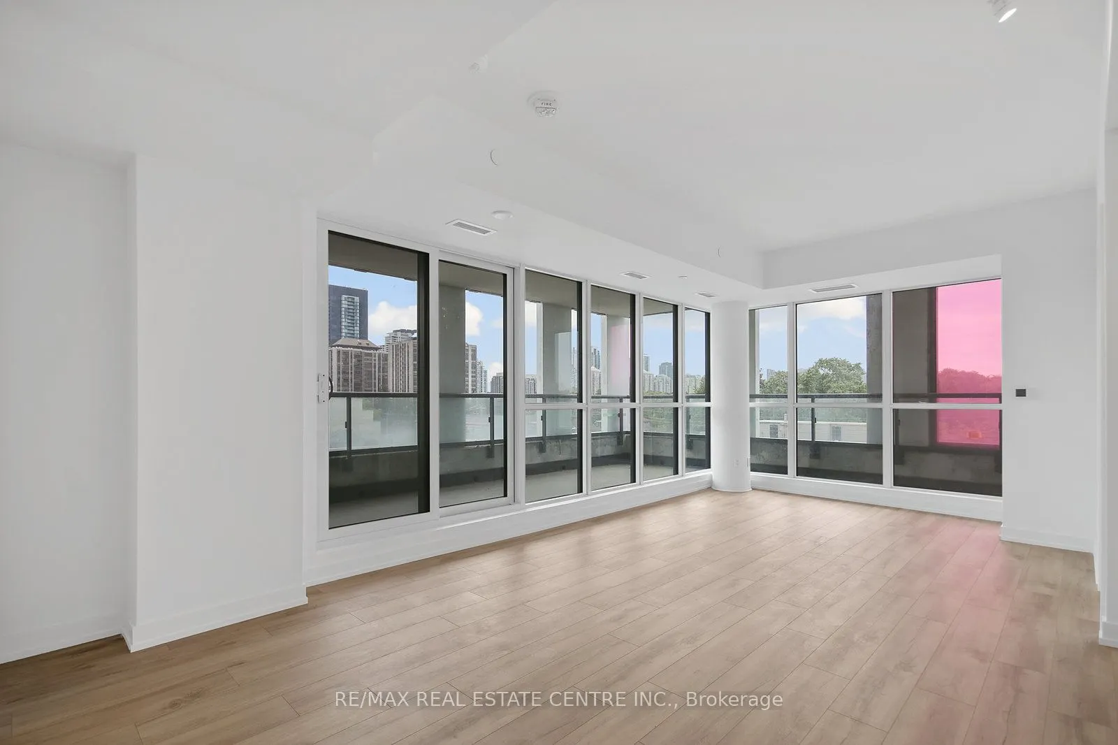 181 Sheppard Avenue E, #424