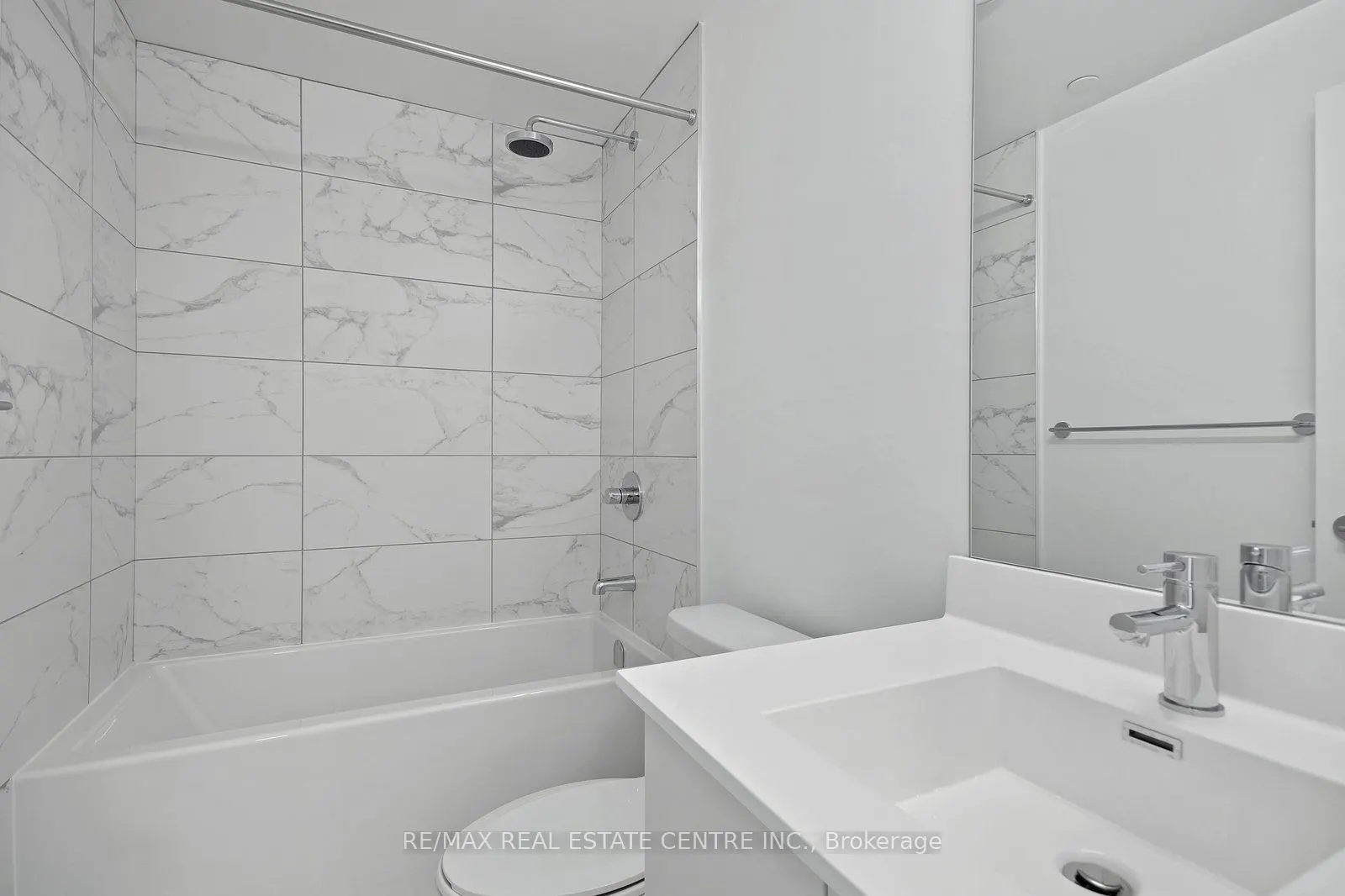 181 Sheppard Avenue E, #424