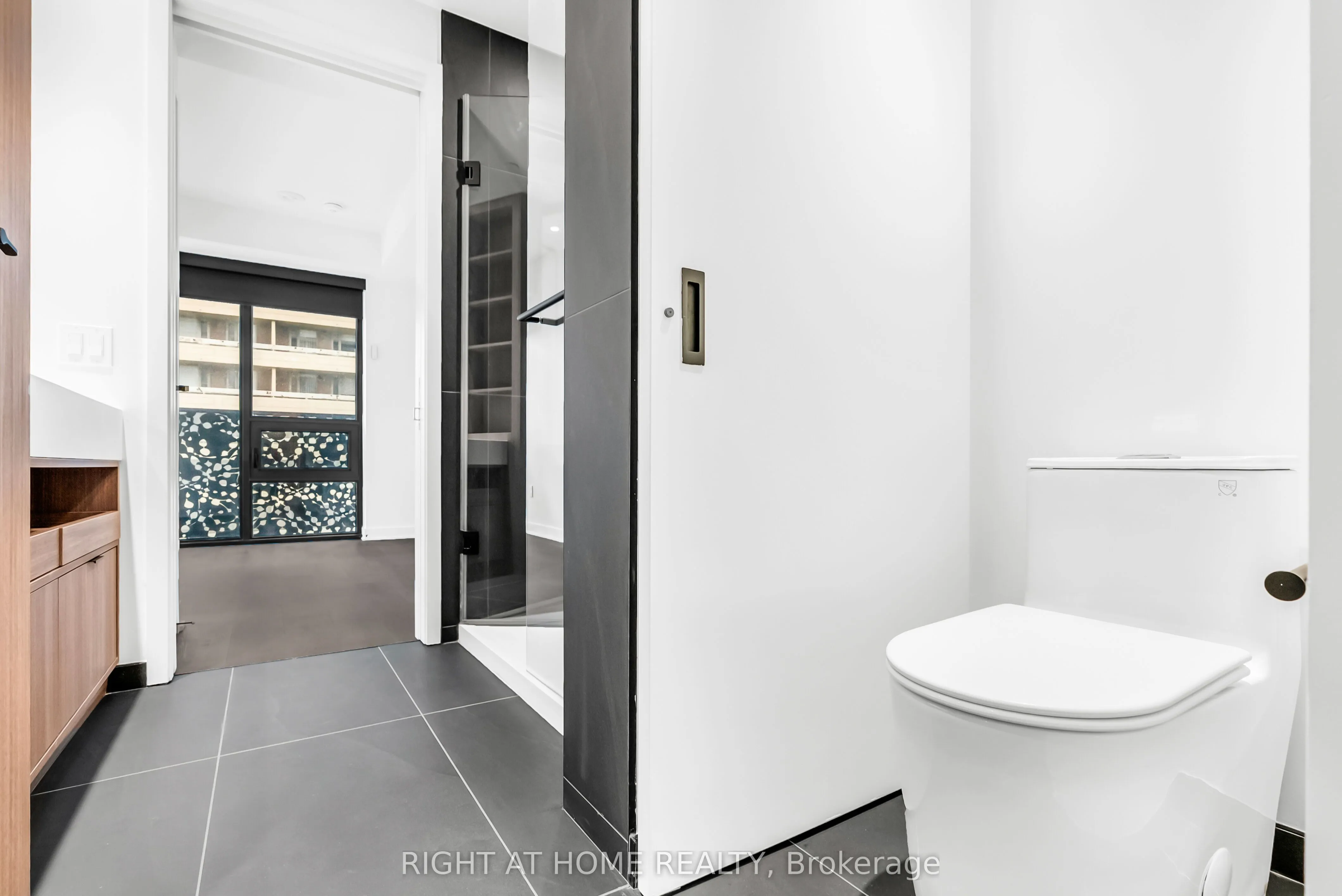 55 Charles Street E, #1301