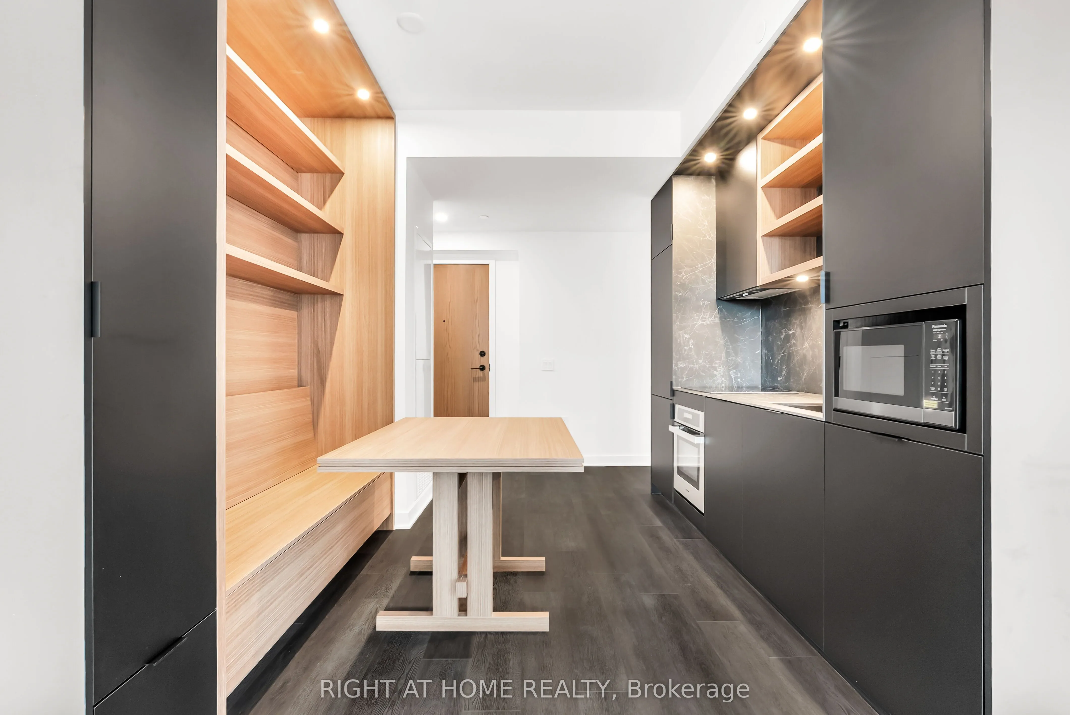 55 Charles Street E, #1301