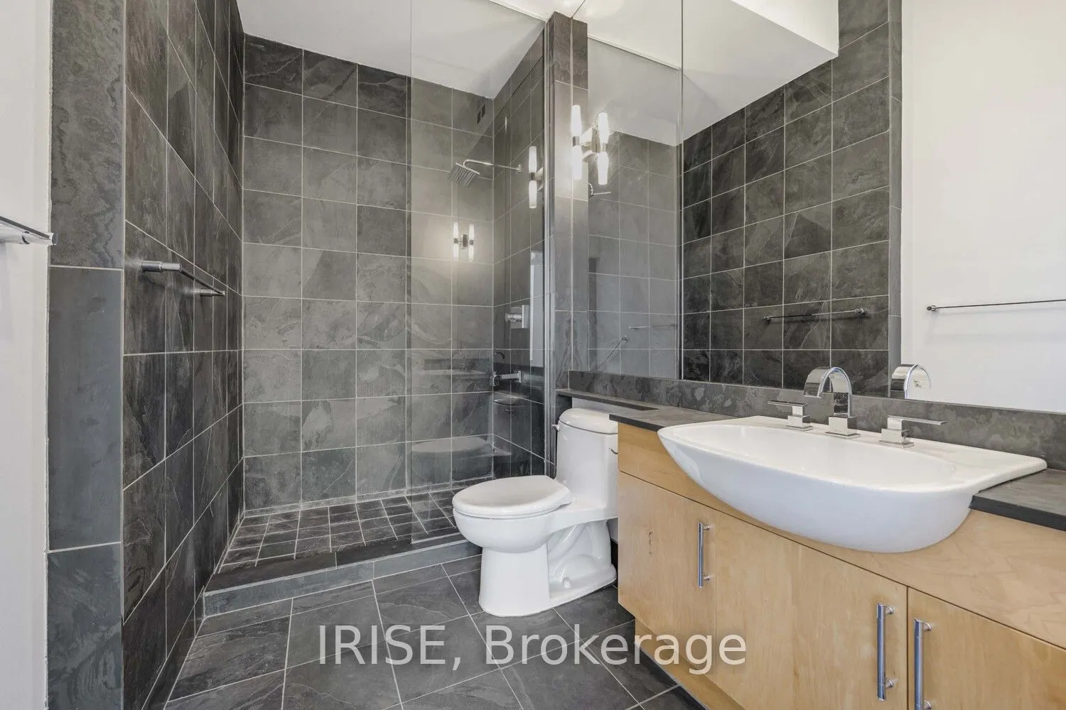 155 Dalhousie Street, #PH16