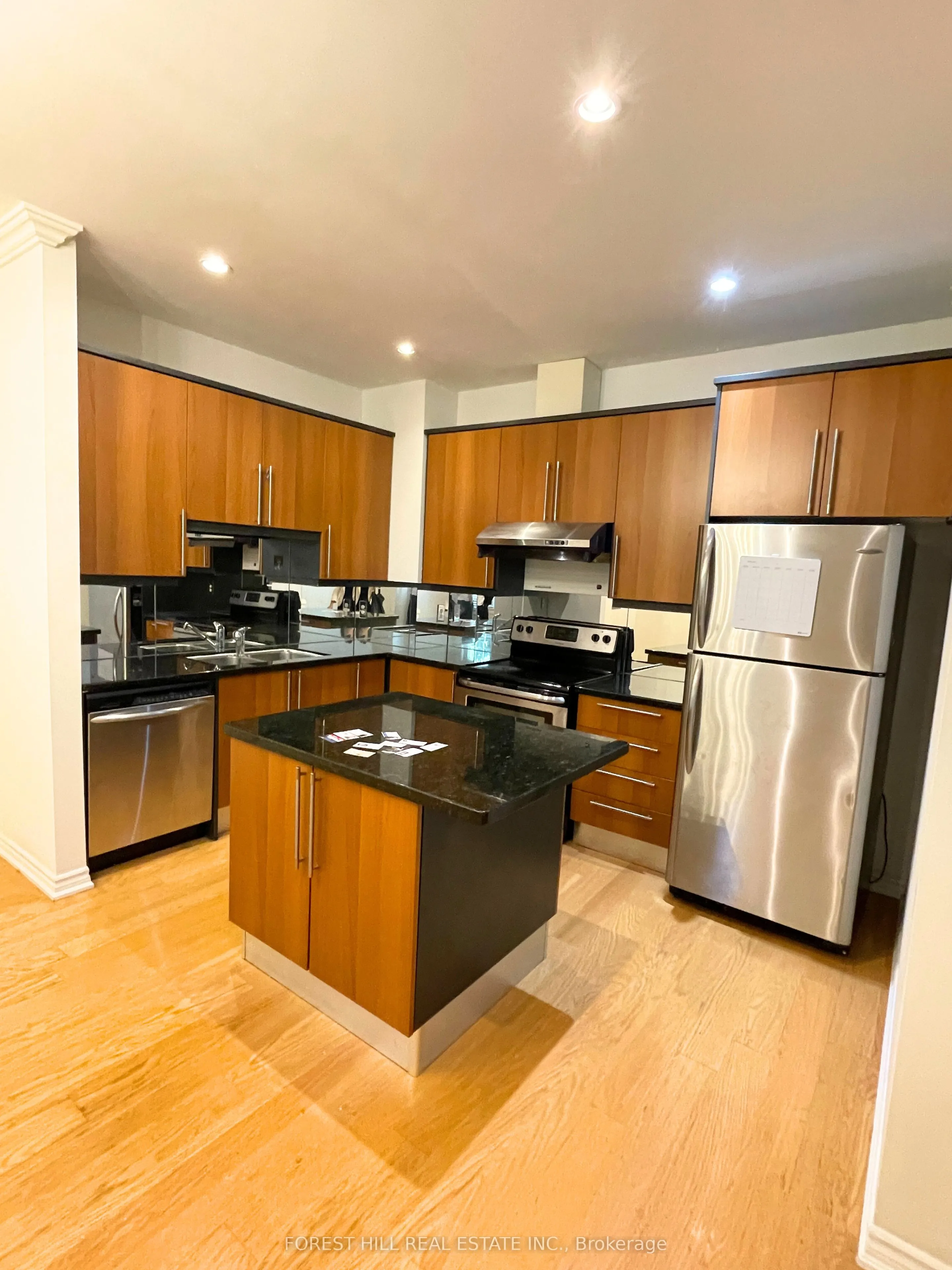 11 Everson Drive, #604 Room A