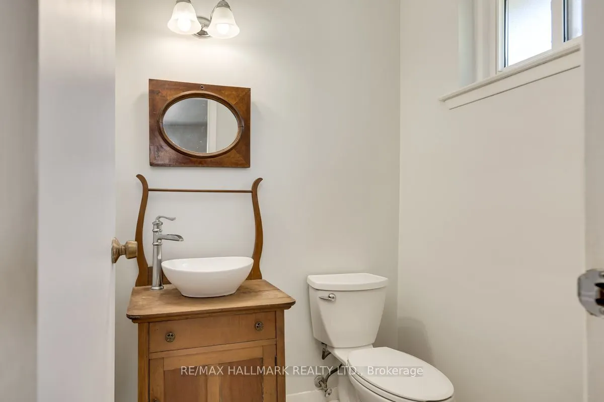 30 Silkwood Crescent, #Main Floor
