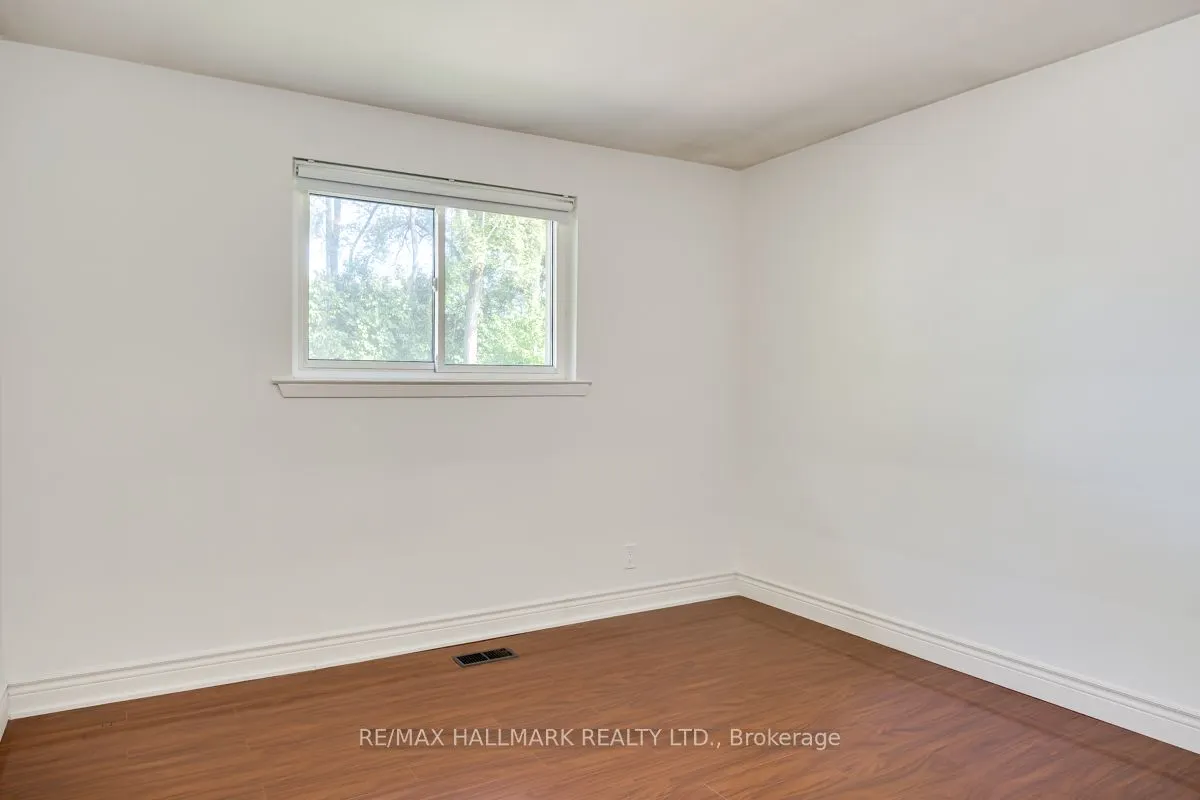 30 Silkwood Crescent, #Main Floor