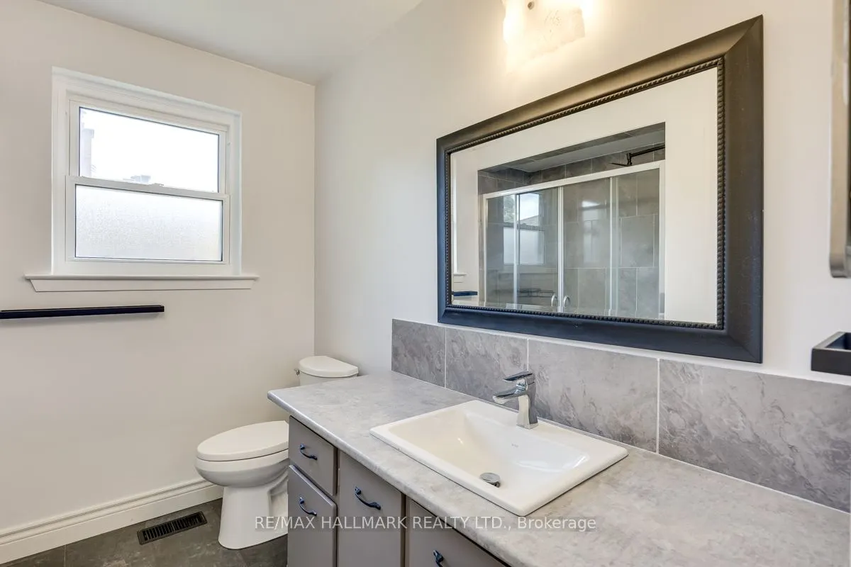 30 Silkwood Crescent, #Main Floor