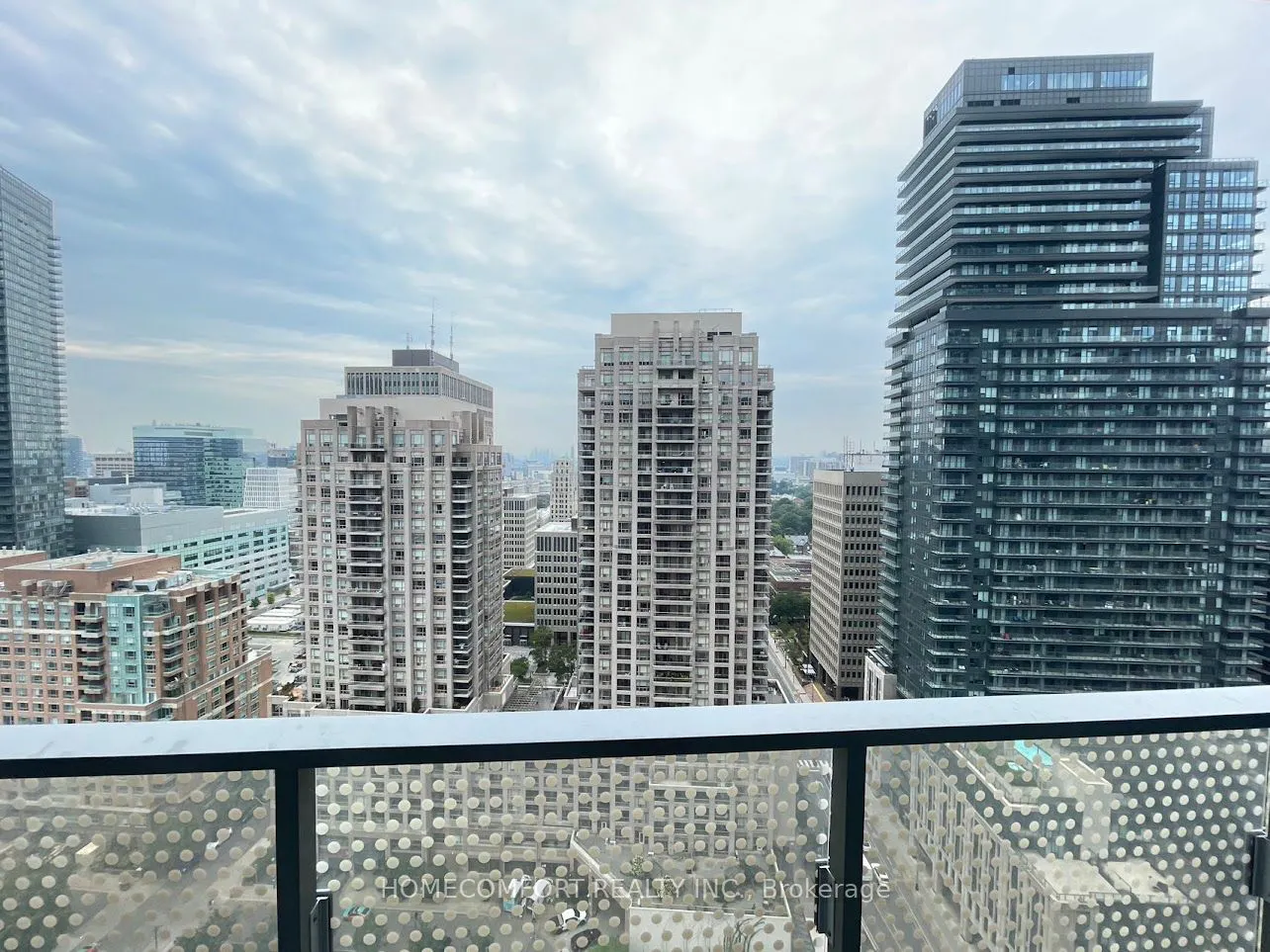 11 Wellesley Street W, #2207