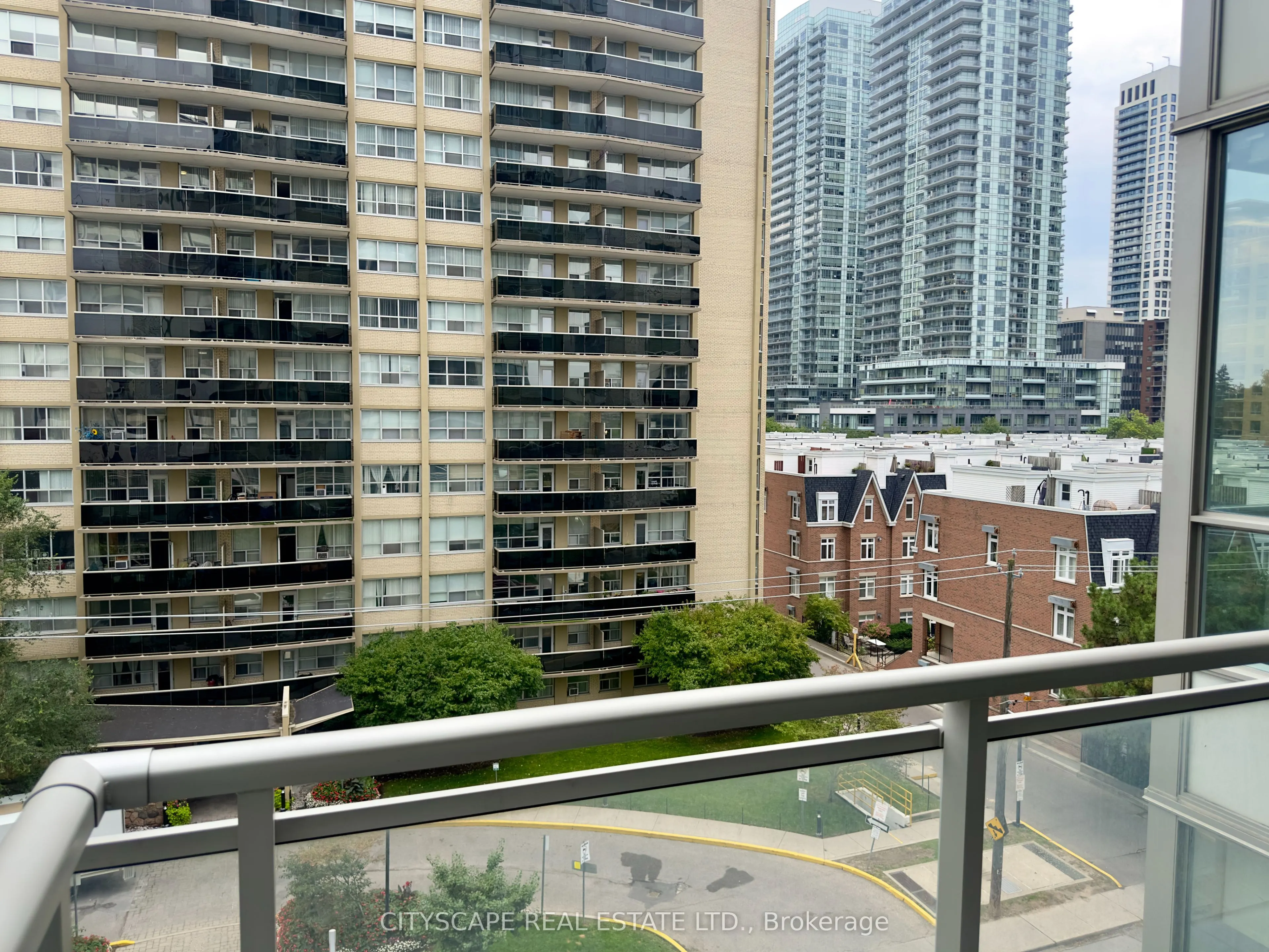 83 Redpath Avenue, #507