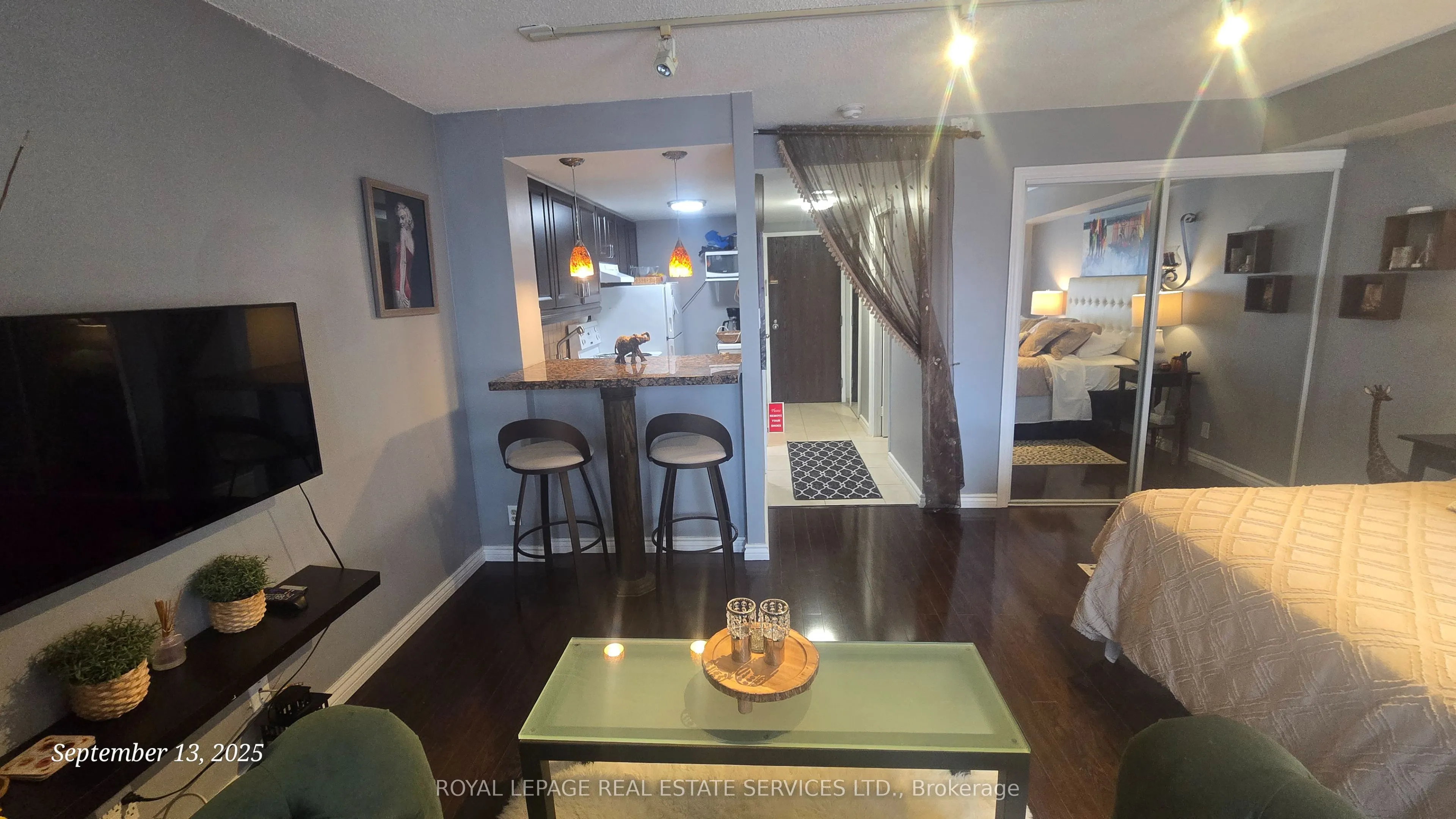 717 Bay Street, #Ph05
