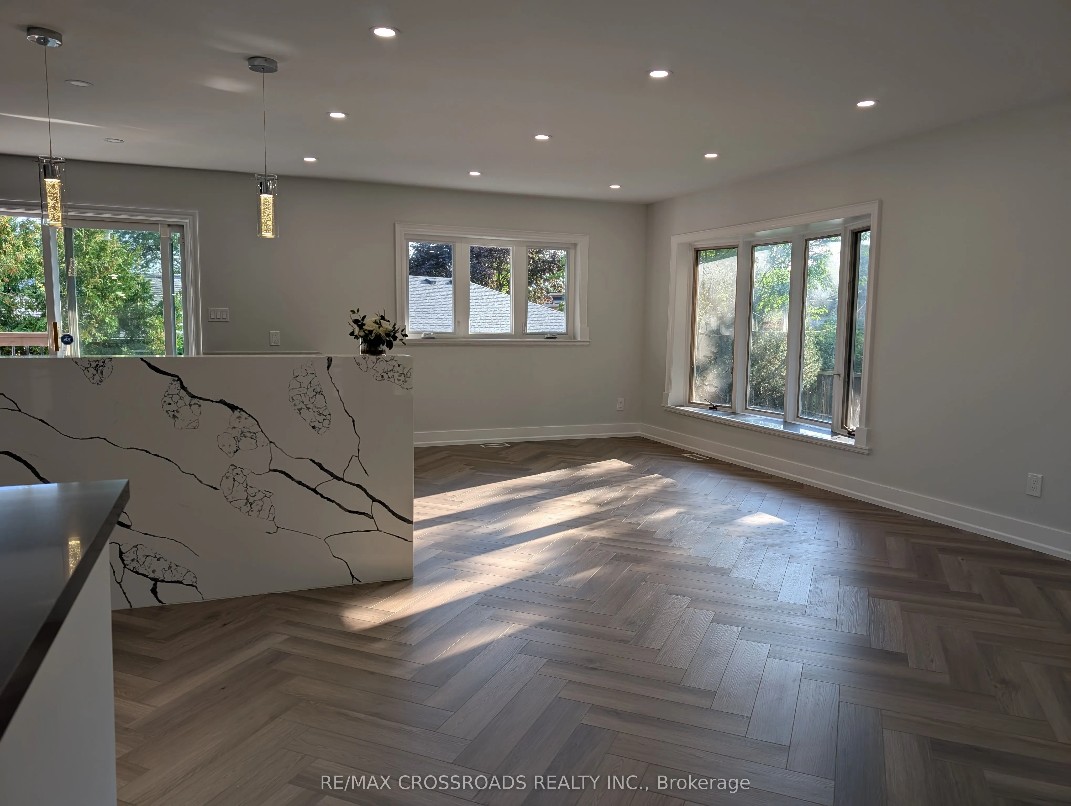 10 Tangmere Road
