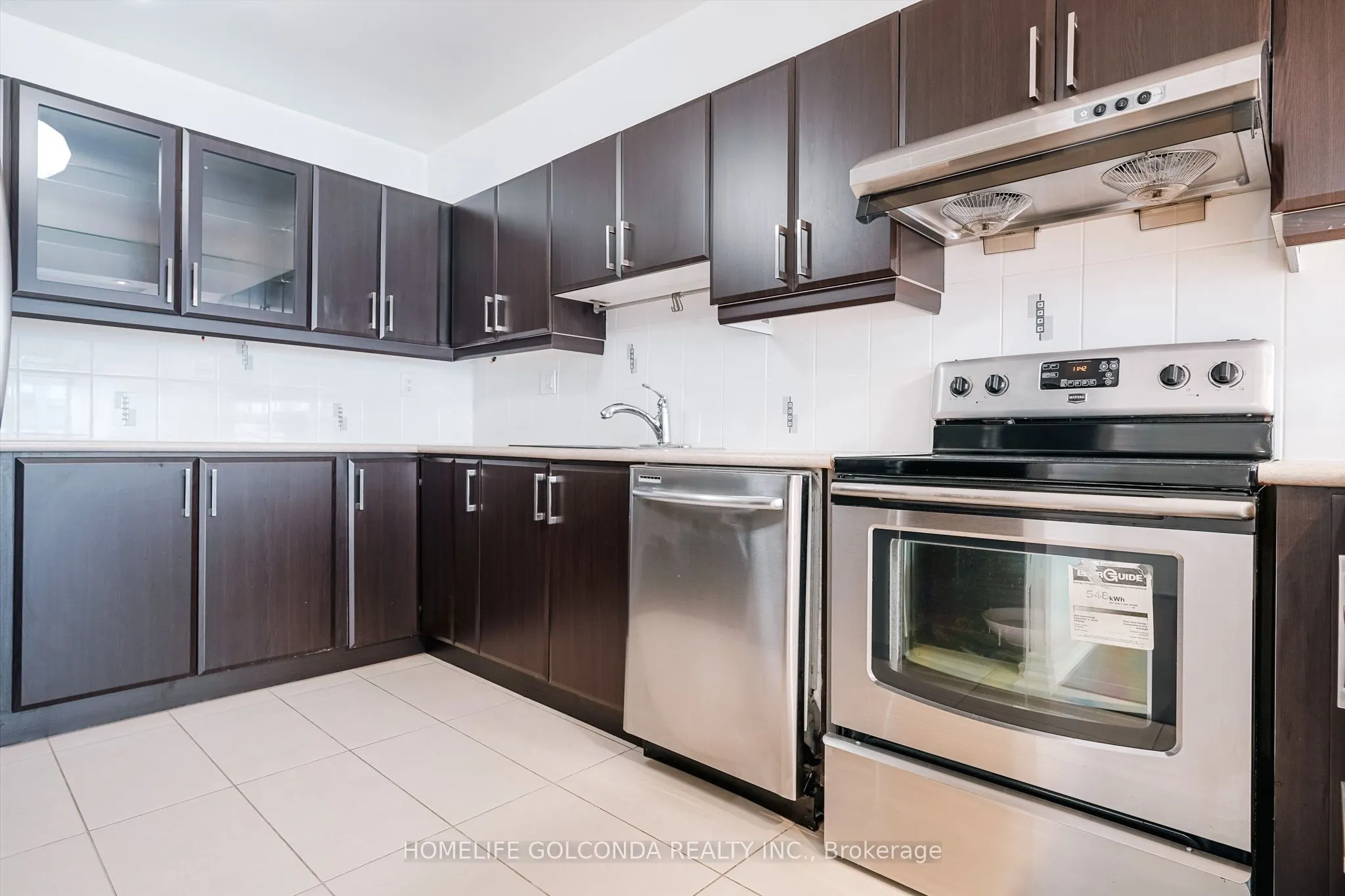 45 Carlton Street, #1606