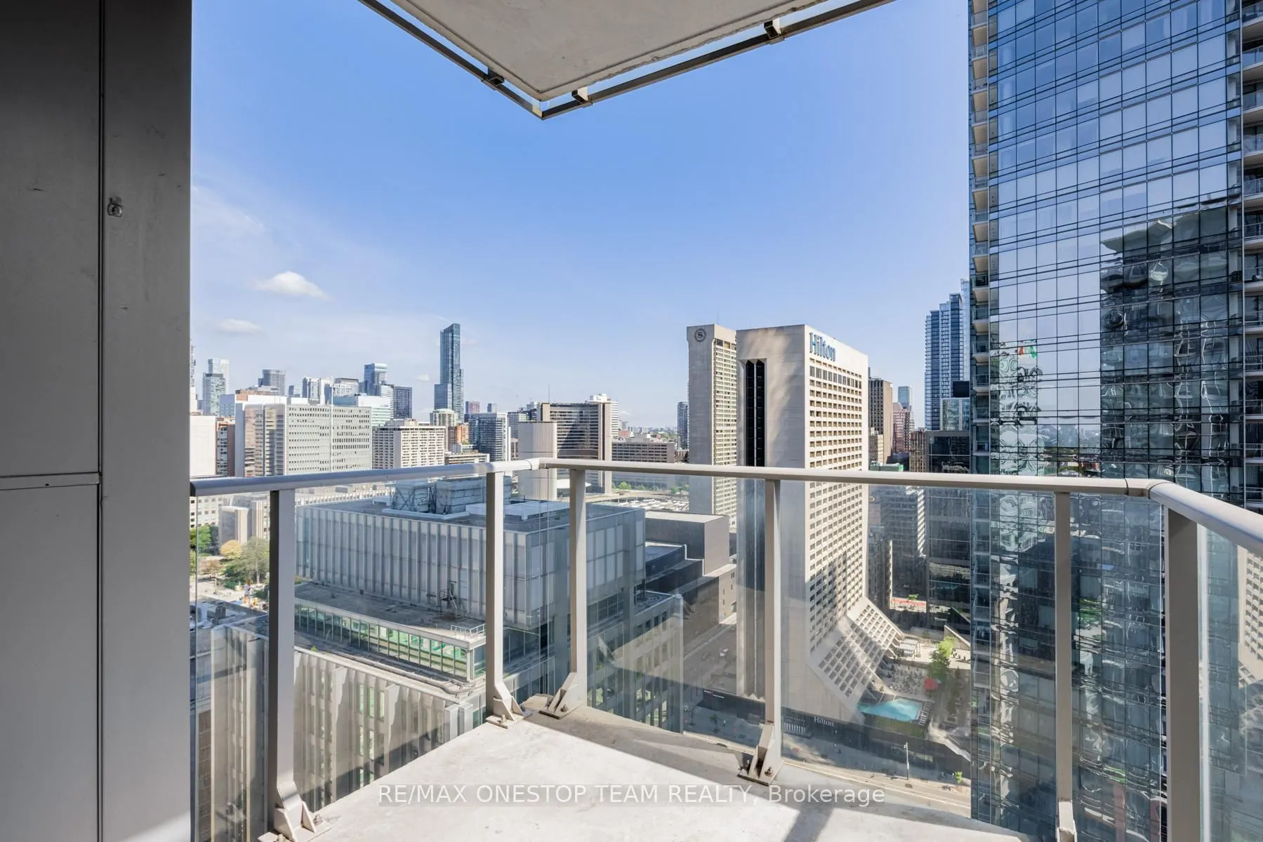 126 Simcoe Street, #2608