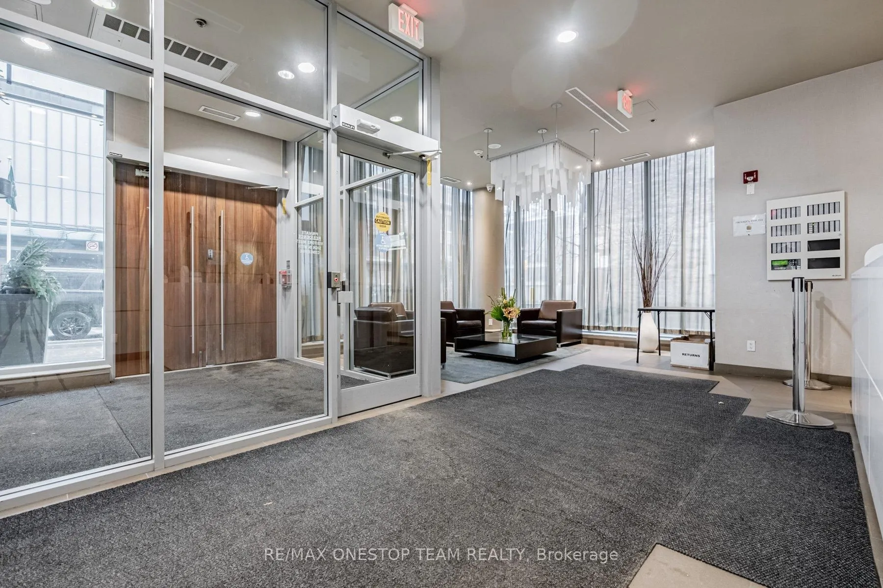 126 Simcoe Street, #2608