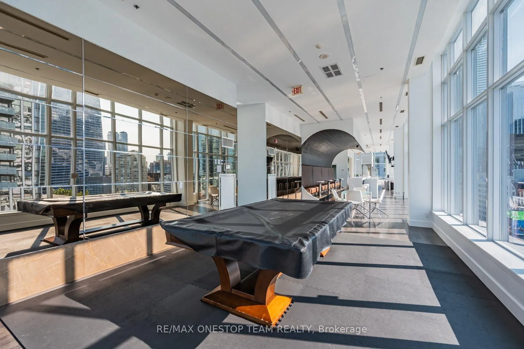 126 Simcoe Street, #2608