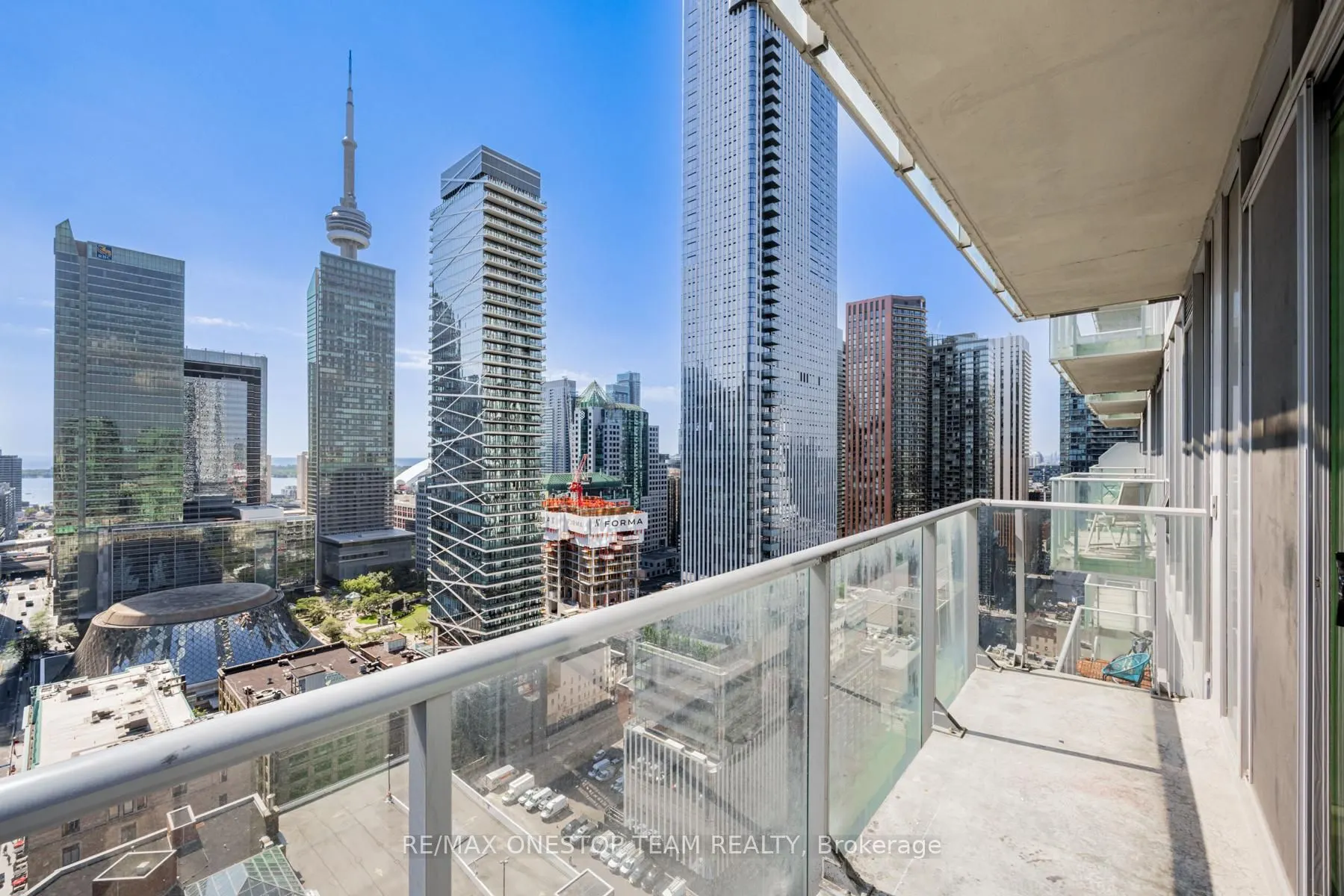 126 Simcoe Street, #2608