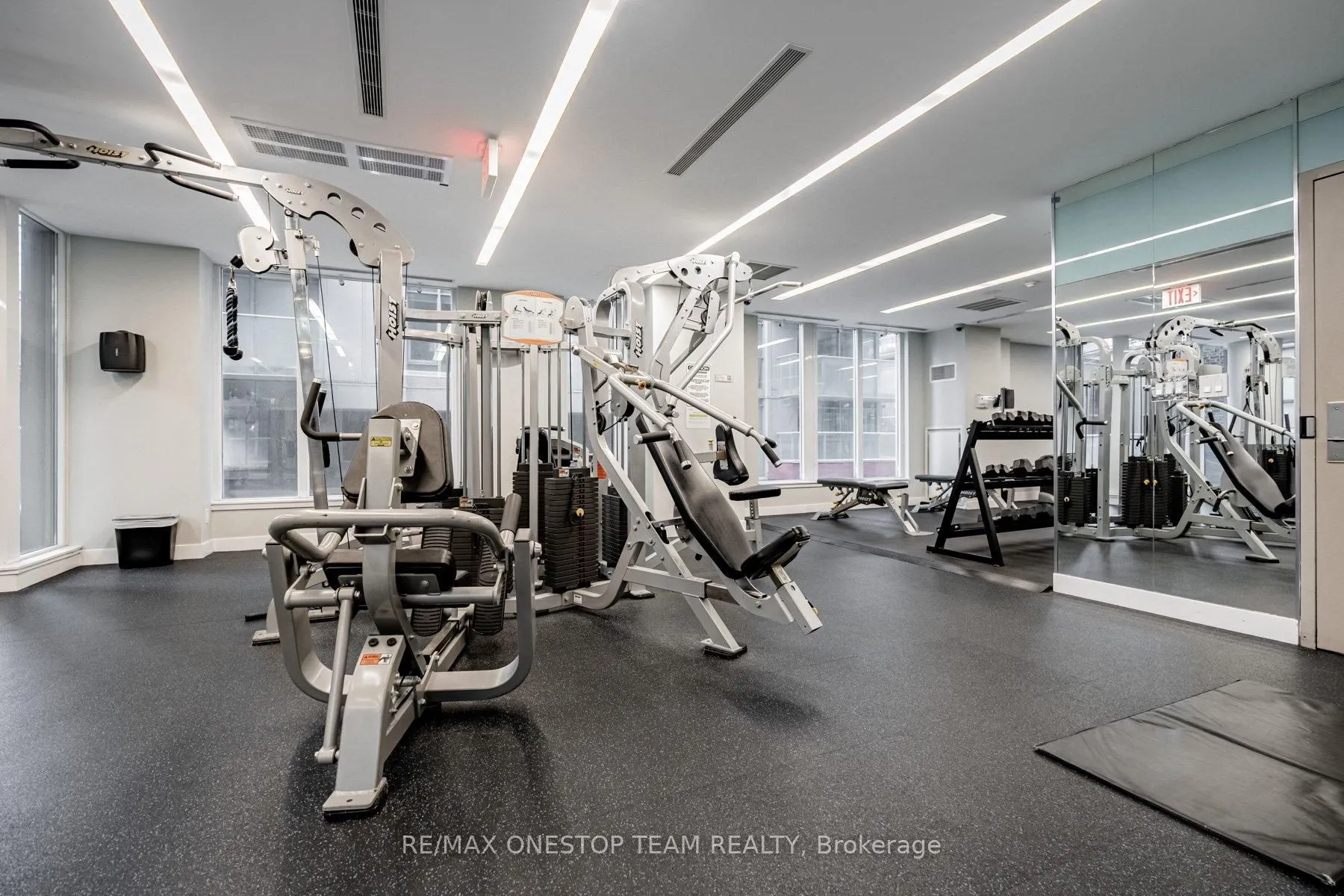 126 Simcoe Street, #2608