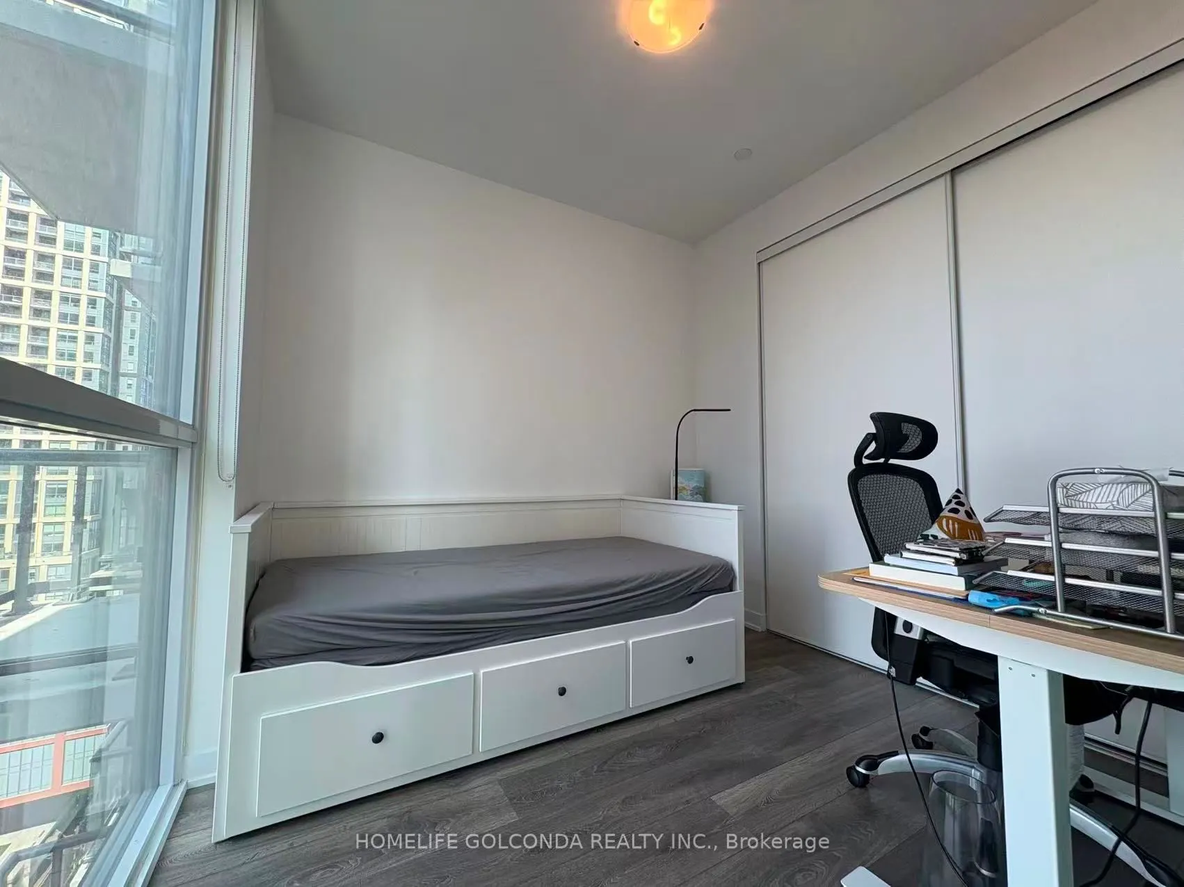 87 Peter Street, #1902