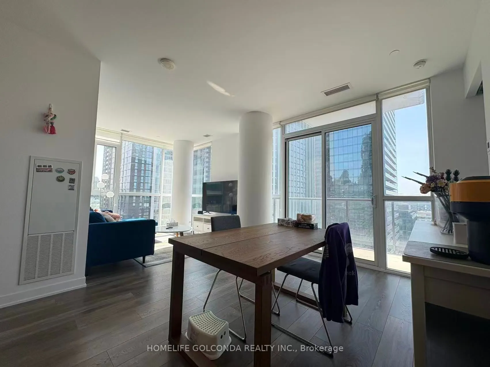 87 Peter Street, #1902
