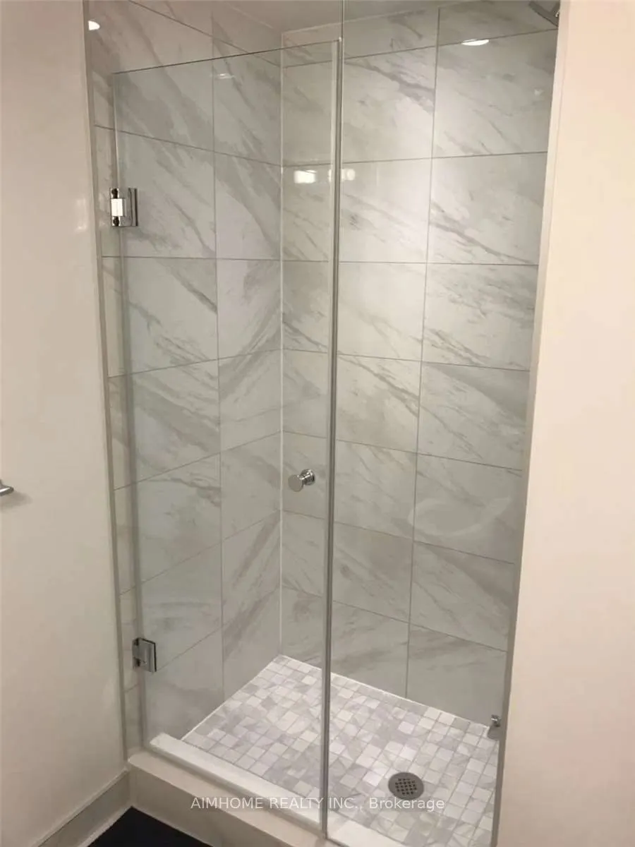 85 Wood Street, #3916