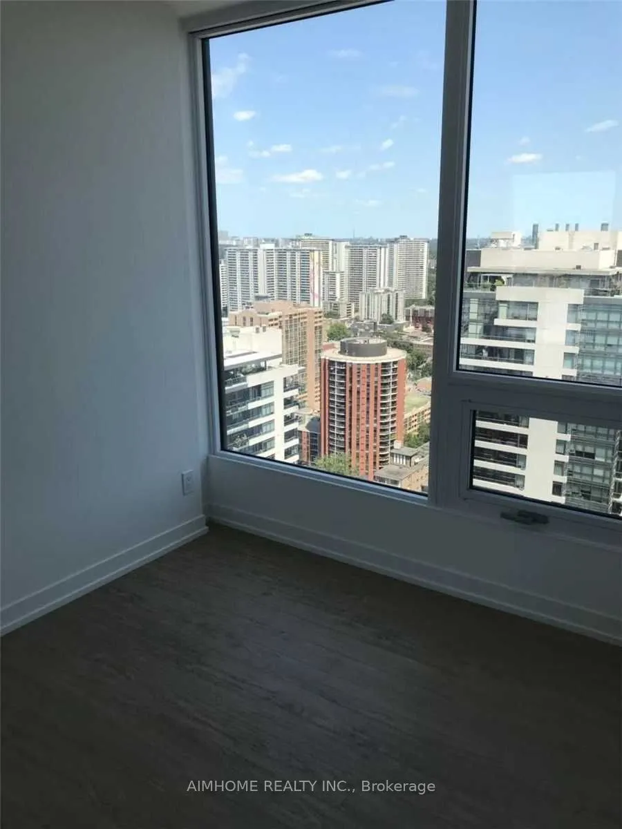 85 Wood Street, #3916