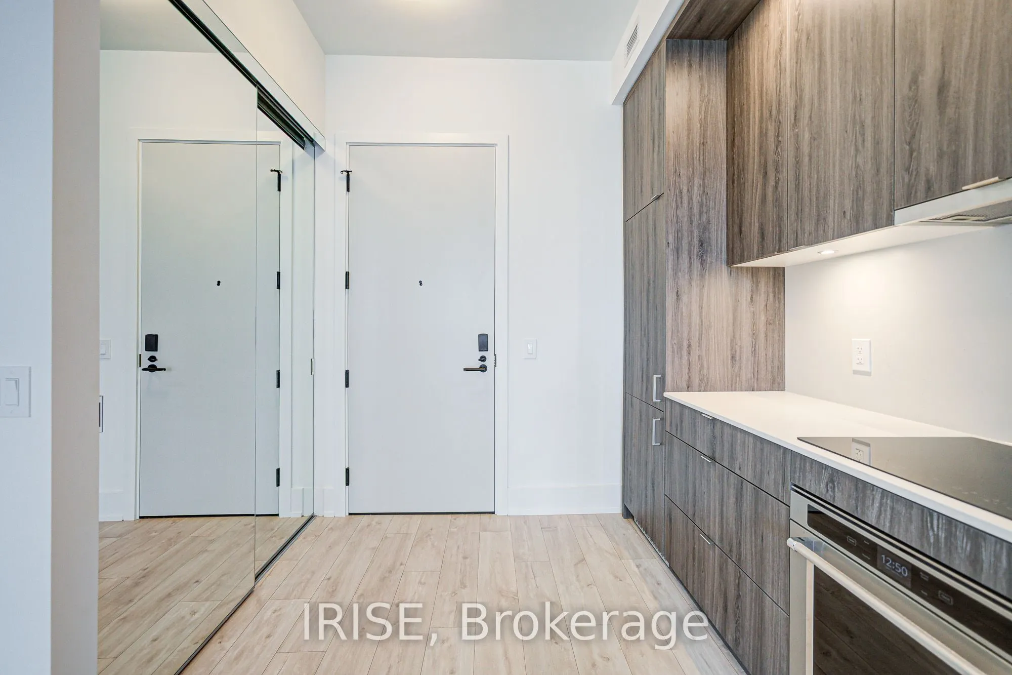 115 Denison Avenue, #503