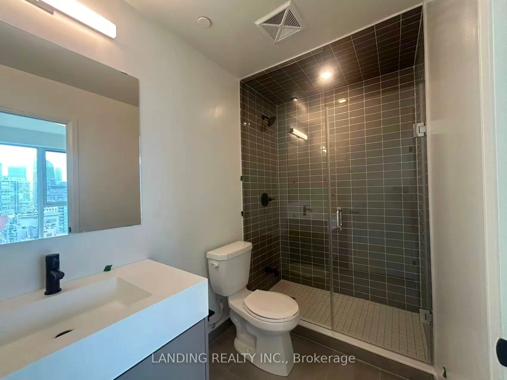 280 Dundas Street W, #1910