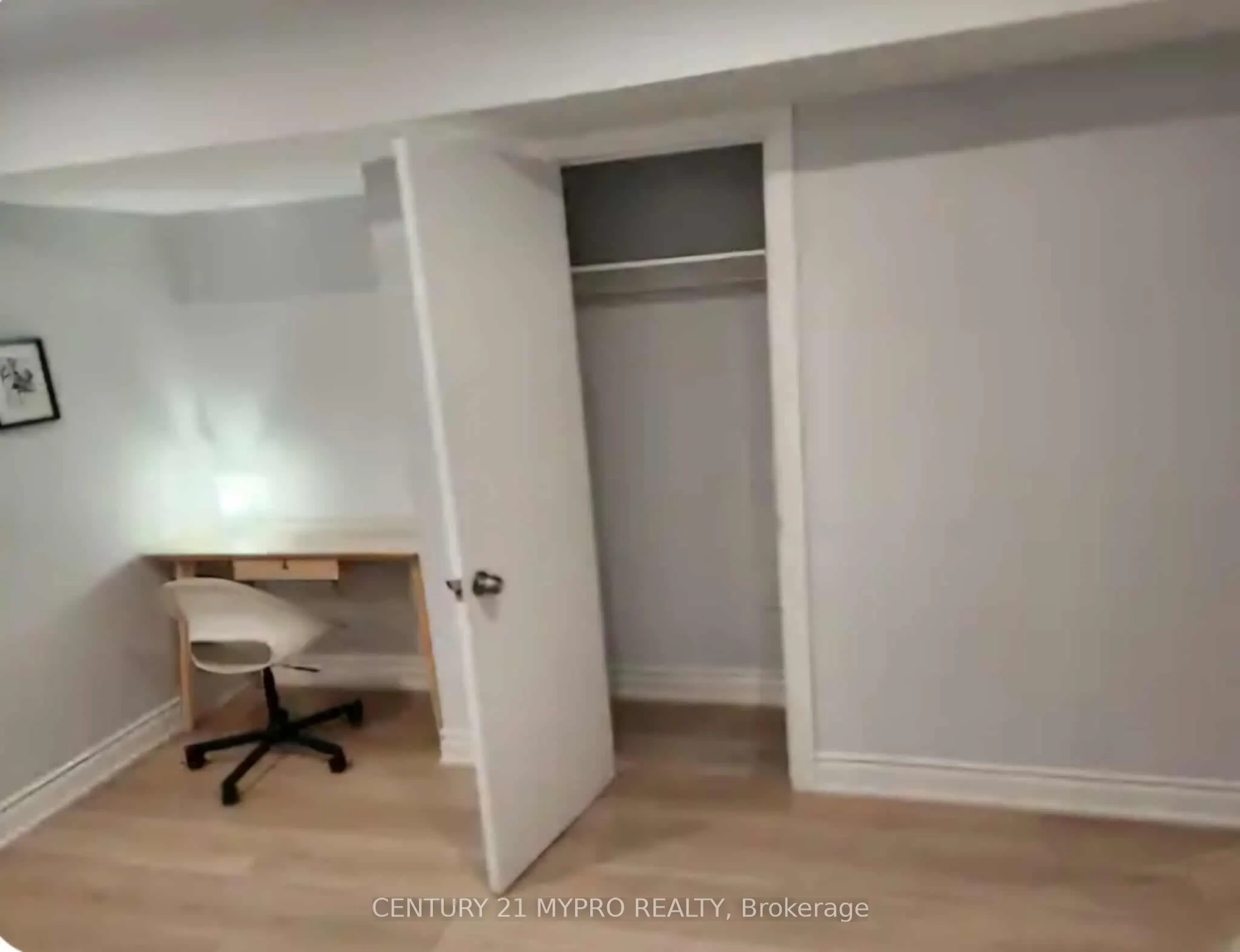30 Cavotti Crescent