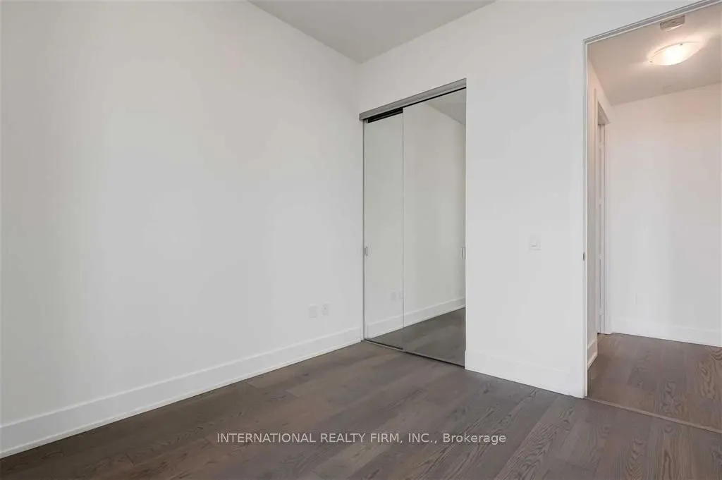 1 Yorkville Avenue, #5409
