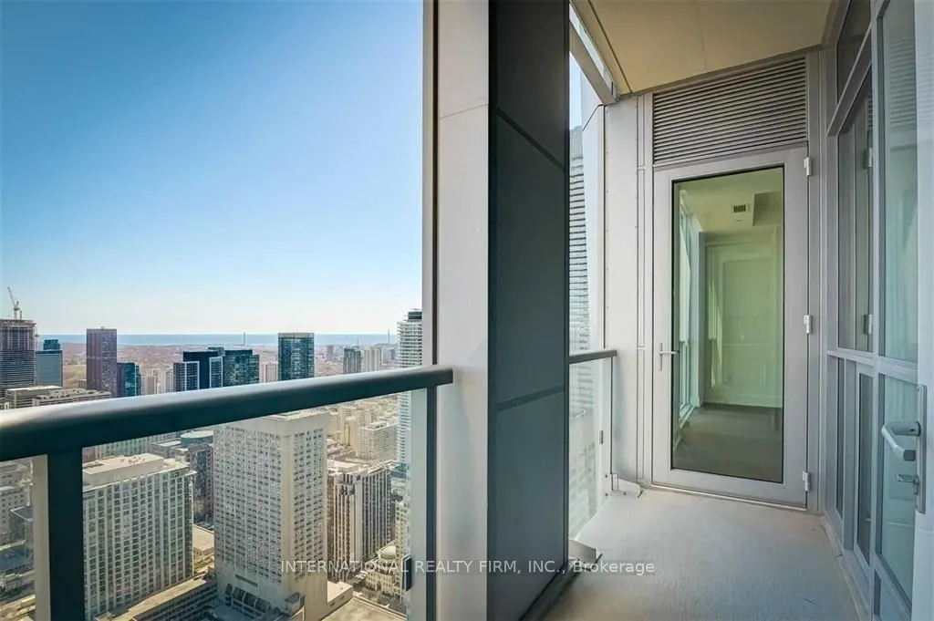1 Yorkville Avenue, #5409