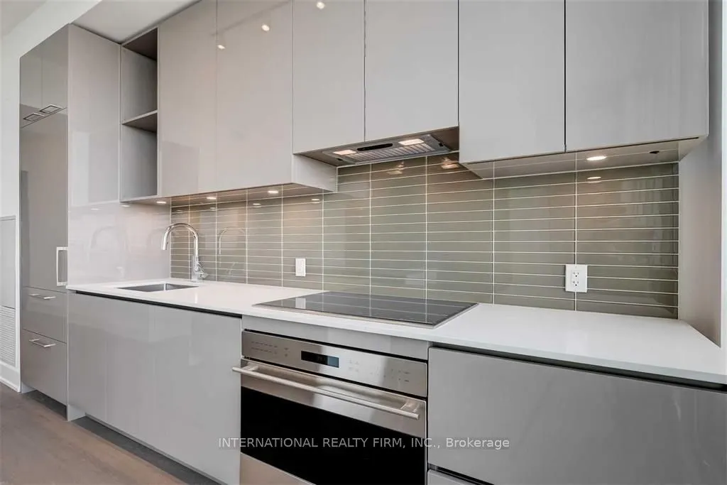 1 Yorkville Avenue, #5409